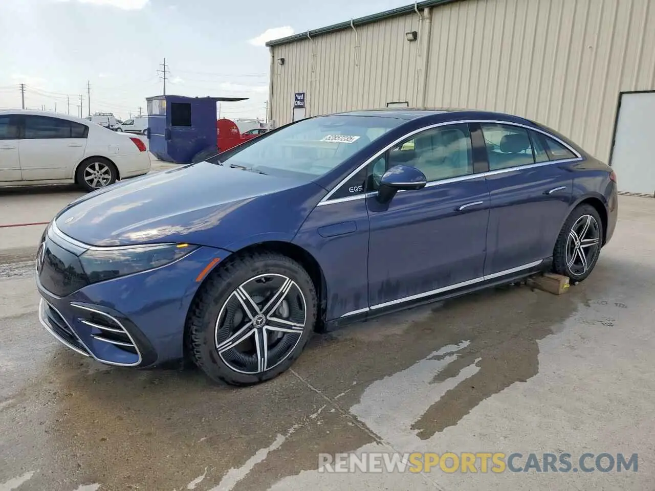 1 Photograph of a damaged car W1KCG4EB8NA021793 MERCEDES-BENZ EQS SEDAN 2022