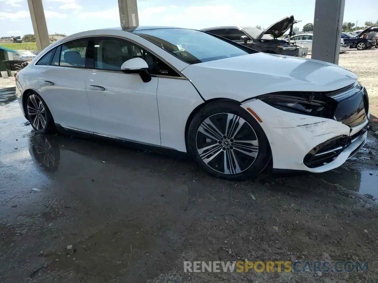 4 Photograph of a damaged car W1KCG2DB4PA028894 MERCEDES-BENZ EQS SEDAN 2023