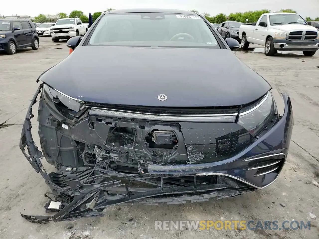 5 Photograph of a damaged car W1KCG2EB0PA039681 MERCEDES-BENZ EQS SEDAN 2023