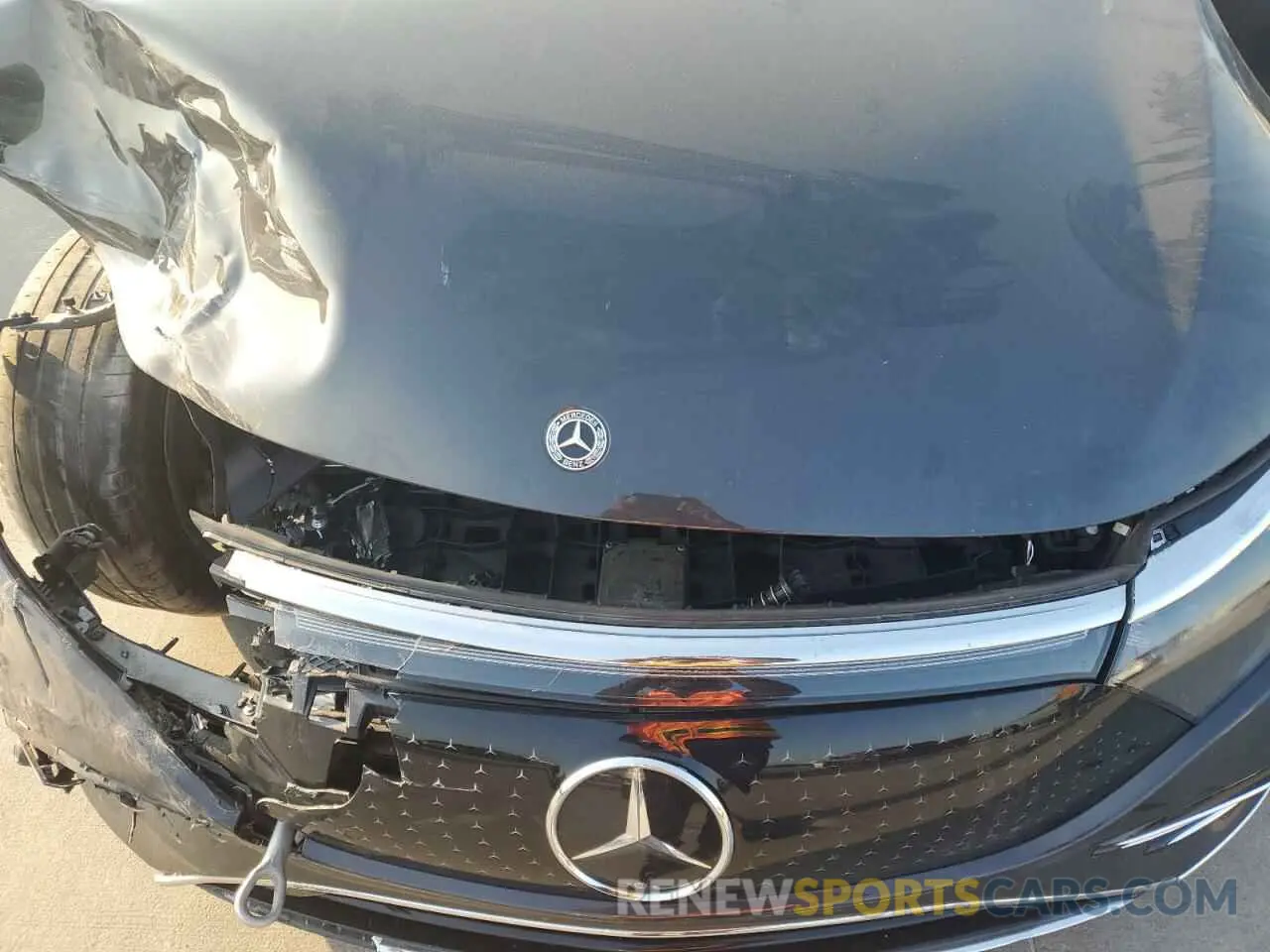 11 Photograph of a damaged car W1KCG4EB8PA028102 MERCEDES-BENZ EQS SEDAN 2023