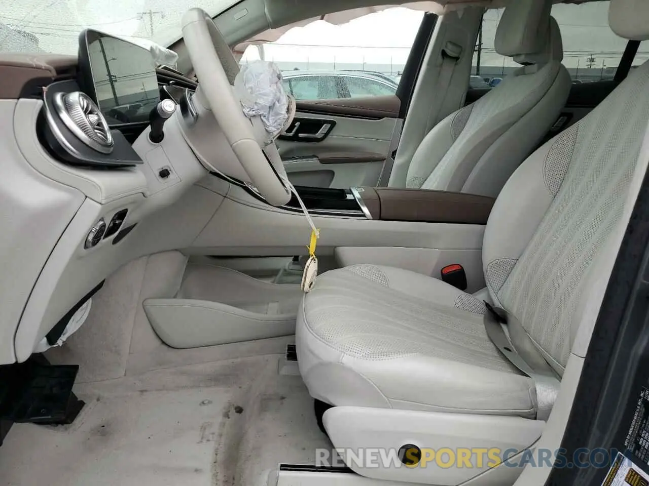 7 Photograph of a damaged car 4JGDM2DB6PA028270 MERCEDES-BENZ EQS SUV 45 2023
