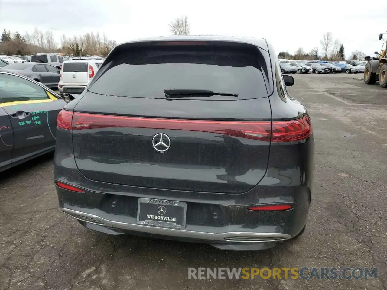 6 Photograph of a damaged car 4JGDM4EB1PA022838 MERCEDES-BENZ EQS SUV 58 2023