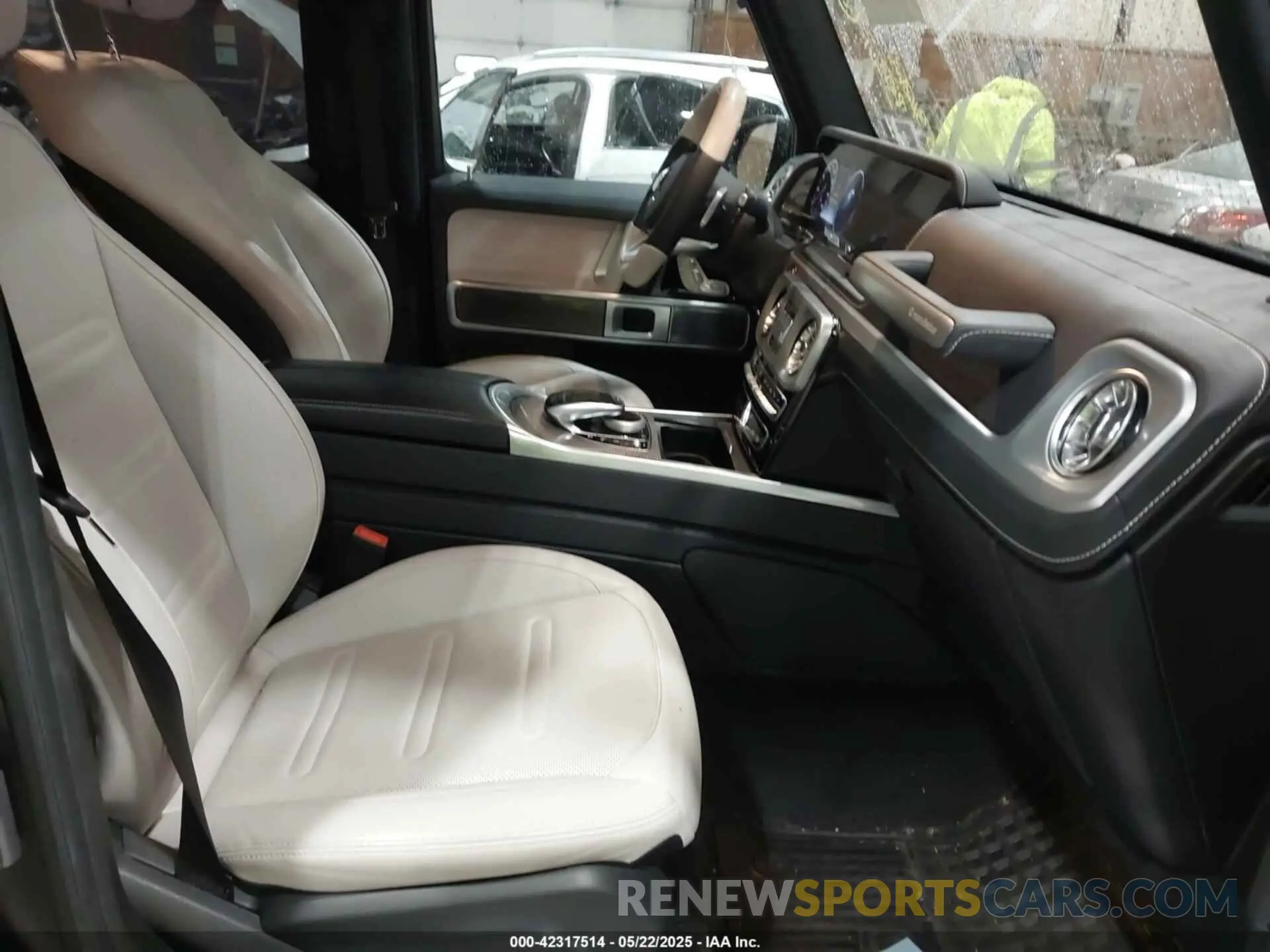 5 Photograph of a damaged car W1NYC6BJ8MX383842 MERCEDES-BENZ G 550 2021