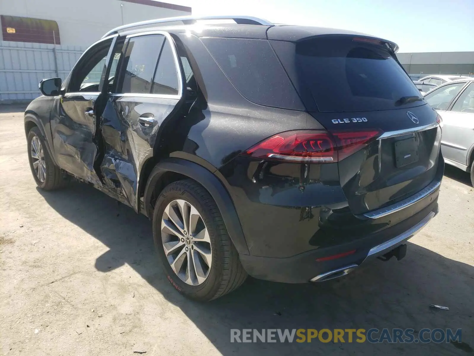 3 Photograph of a damaged car 4JGFB4KB0LA128386 MERCEDES-BENZ G CLASS 2020