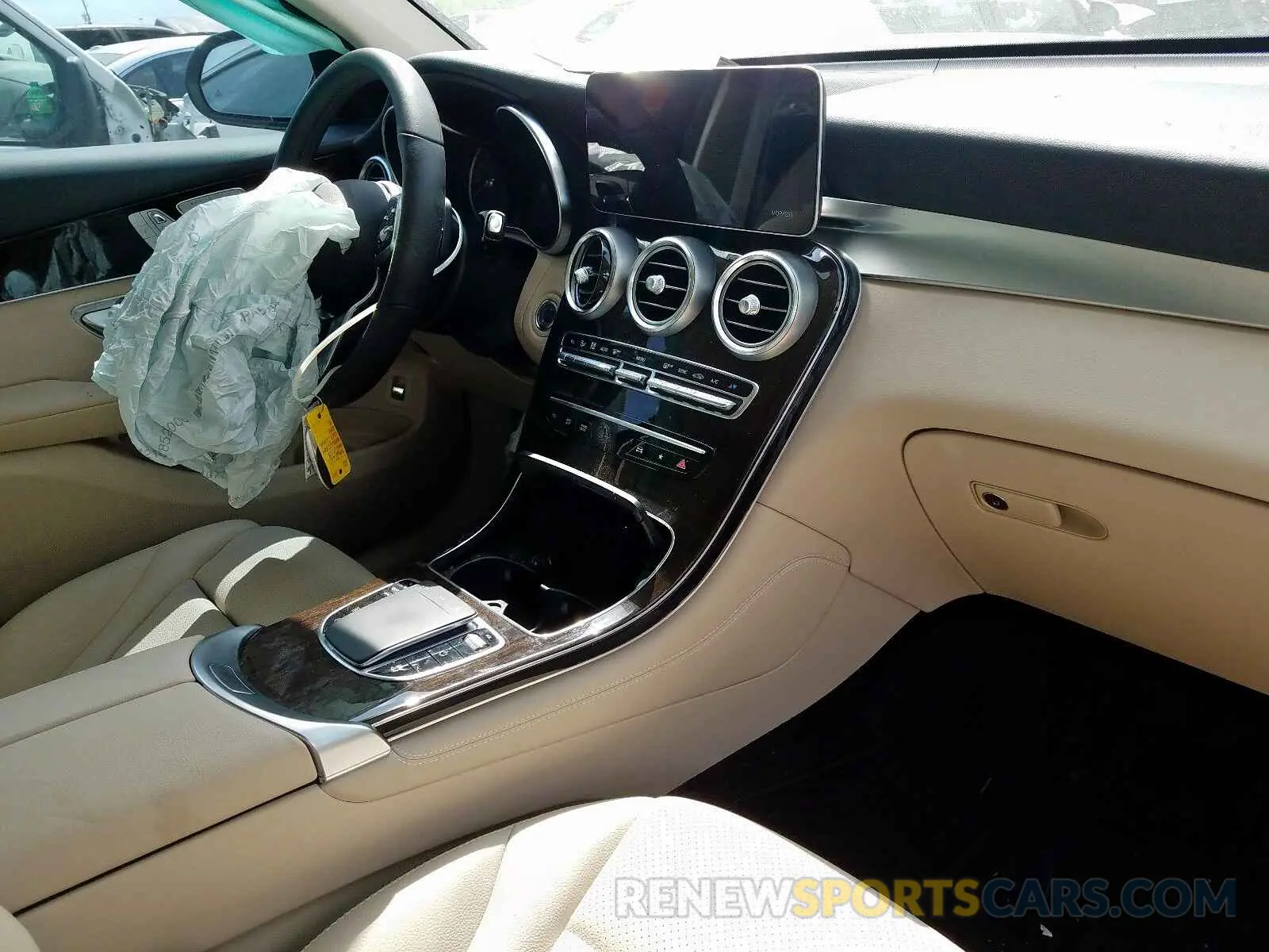 9 Photograph of a damaged car WDC0G8DB7LF728092 MERCEDES-BENZ G CLASS 2020