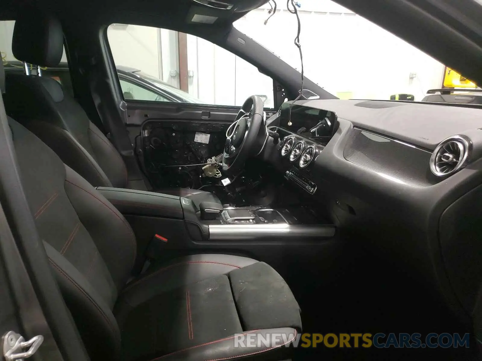 5 Photograph of a damaged car W1N4N4GB3MJ150341 MERCEDES-BENZ G CLASS 2021