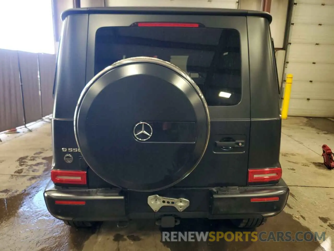 6 Photograph of a damaged car W1NYC6BJ9MX382795 MERCEDES-BENZ G-CLASS 2021
