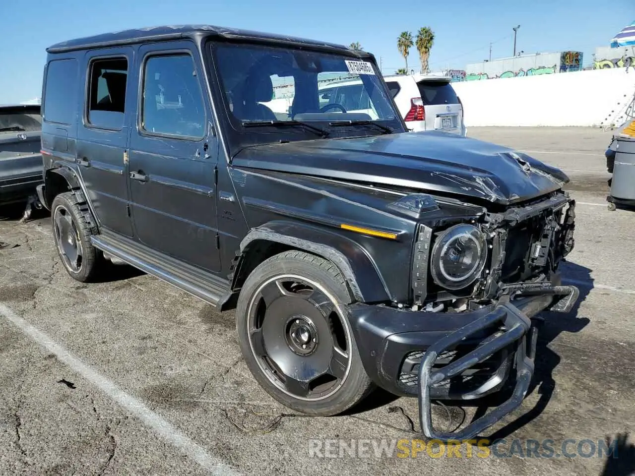 4 Photograph of a damaged car W1NYC7HJ1RX508586 MERCEDES-BENZ G-CLASS 2024