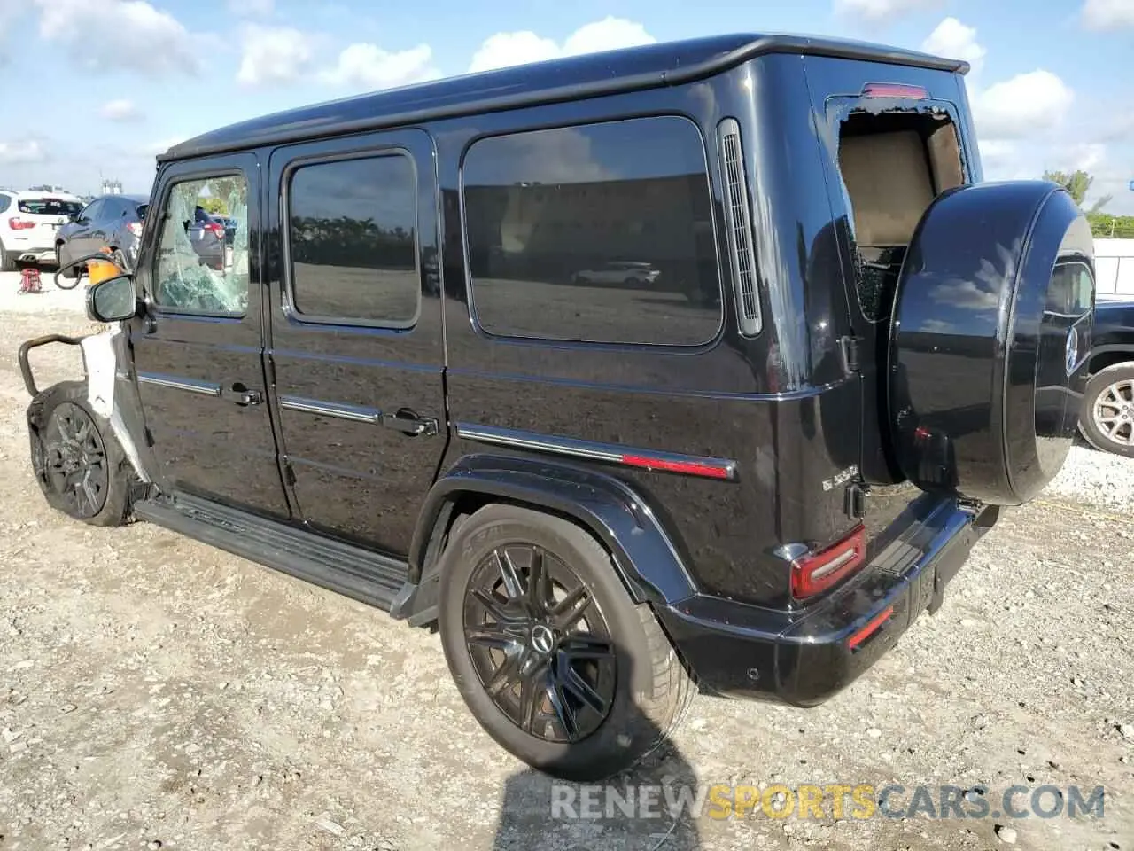 2 Photograph of a damaged car W1NWH1AB0SX020180 MERCEDES-BENZ G-CLASS 2025