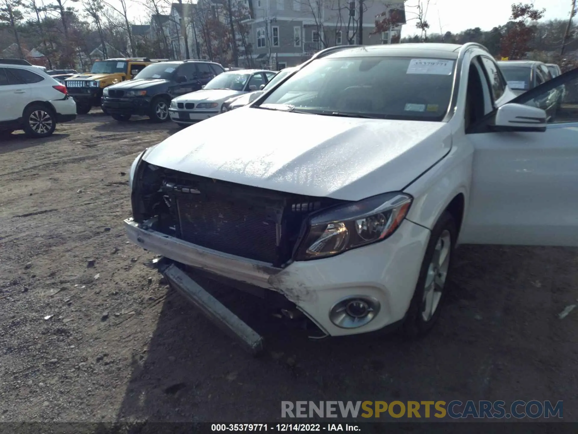 6 Photograph of a damaged car WDCTG4EB0KU009636 MERCEDES-BENZ GLA 2019