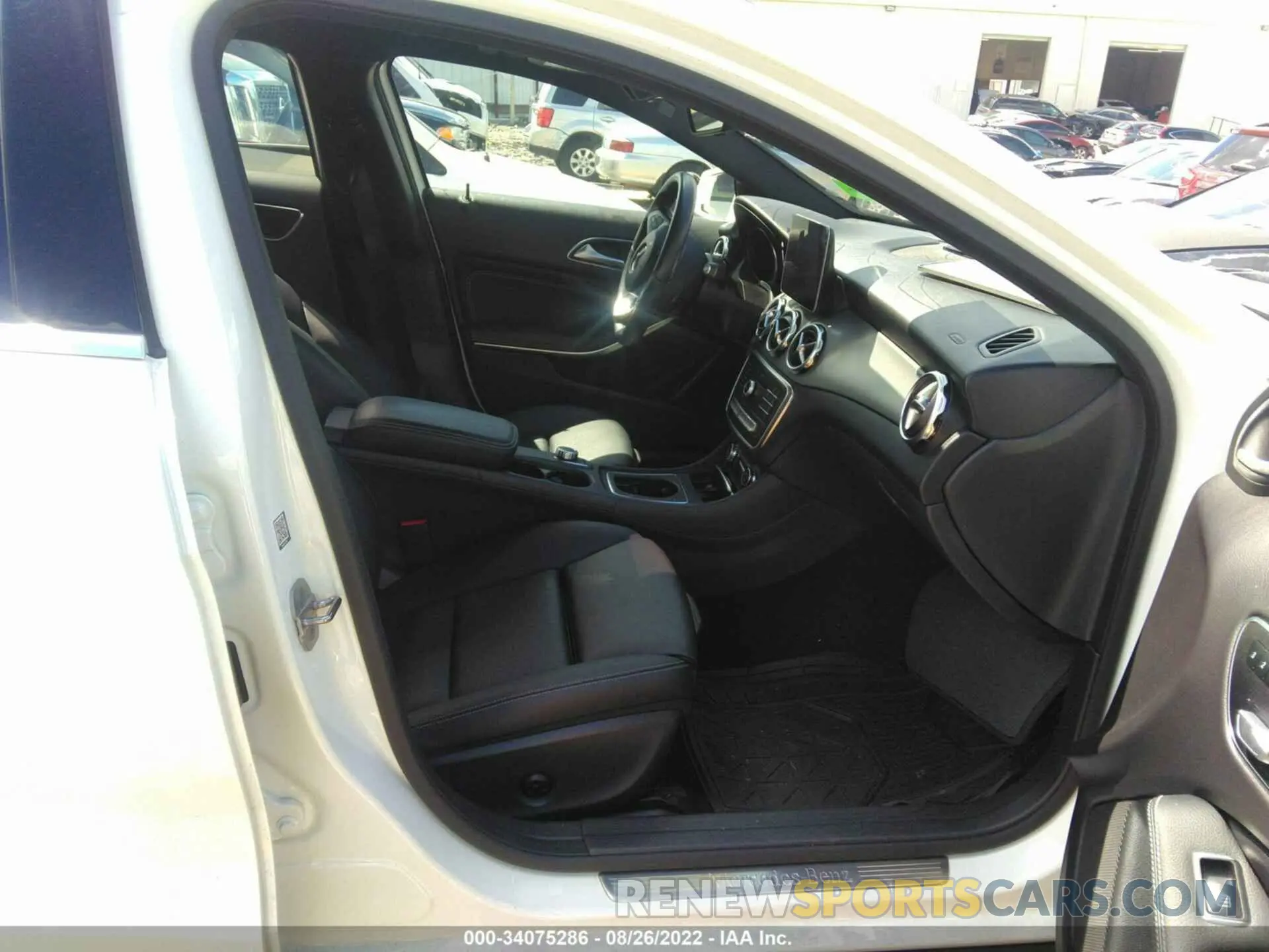 5 Photograph of a damaged car WDCTG4EB4KU019814 MERCEDES-BENZ GLA 2019