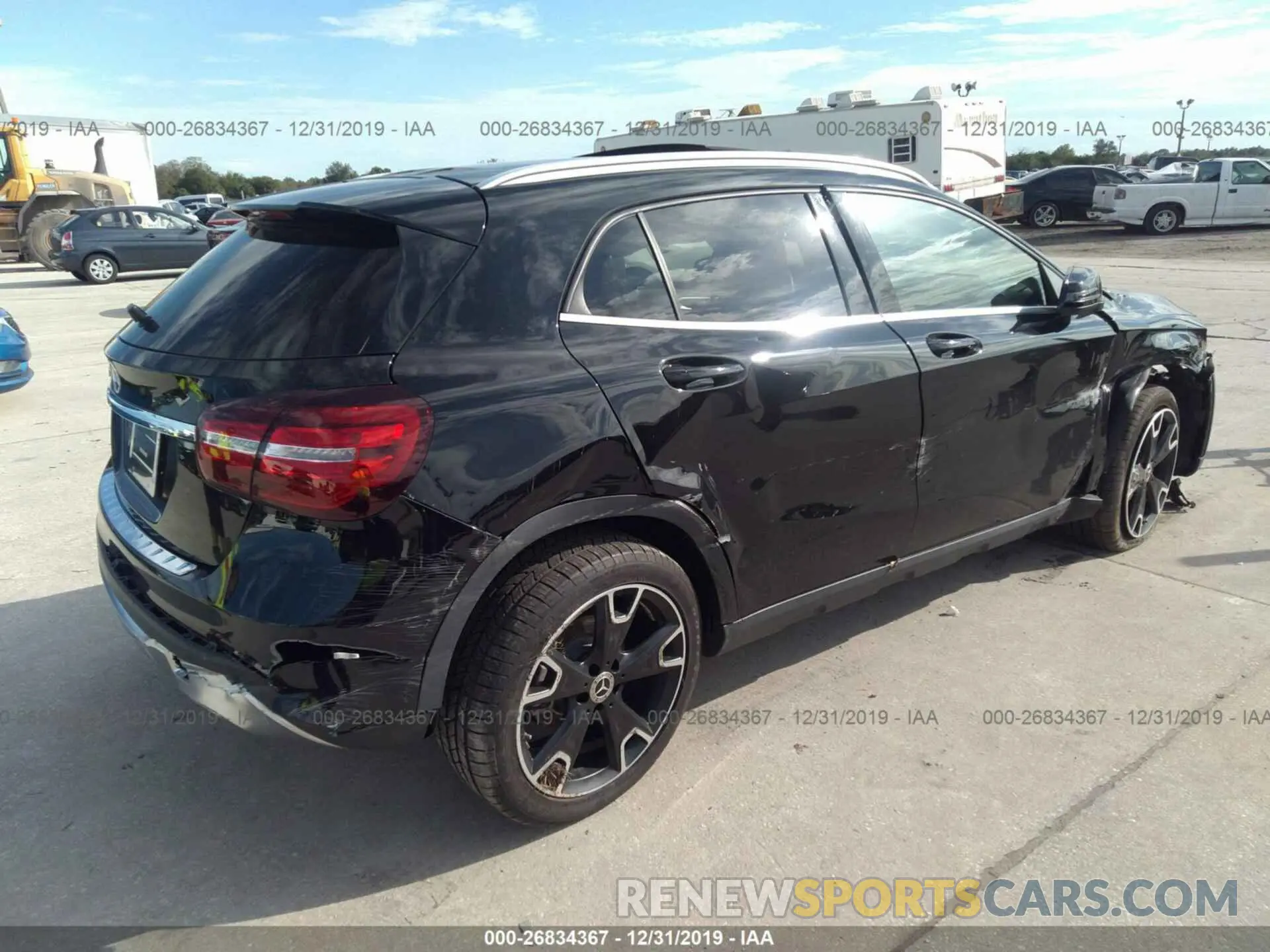 4 Photograph of a damaged car WDCTG4EB9KU001387 MERCEDES-BENZ GLA 2019