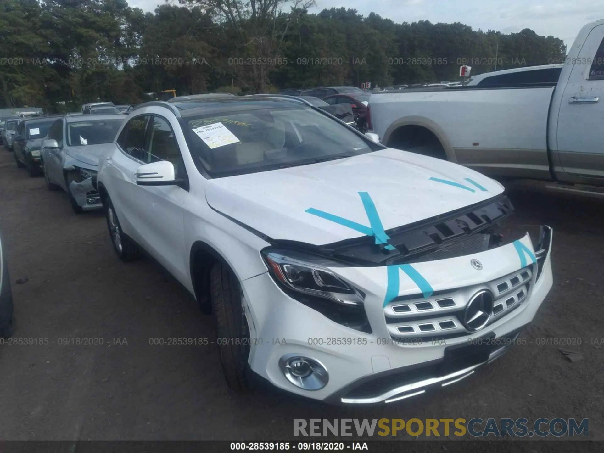 1 Photograph of a damaged car W1NTG4GB6LU040385 MERCEDES-BENZ GLA 2020