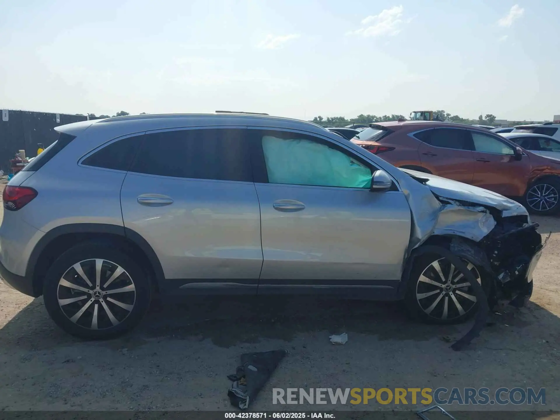 13 Фотография поврежденного автомобиля W1N4N4GB7MJ246022 MERCEDES-BENZ GLA 2021