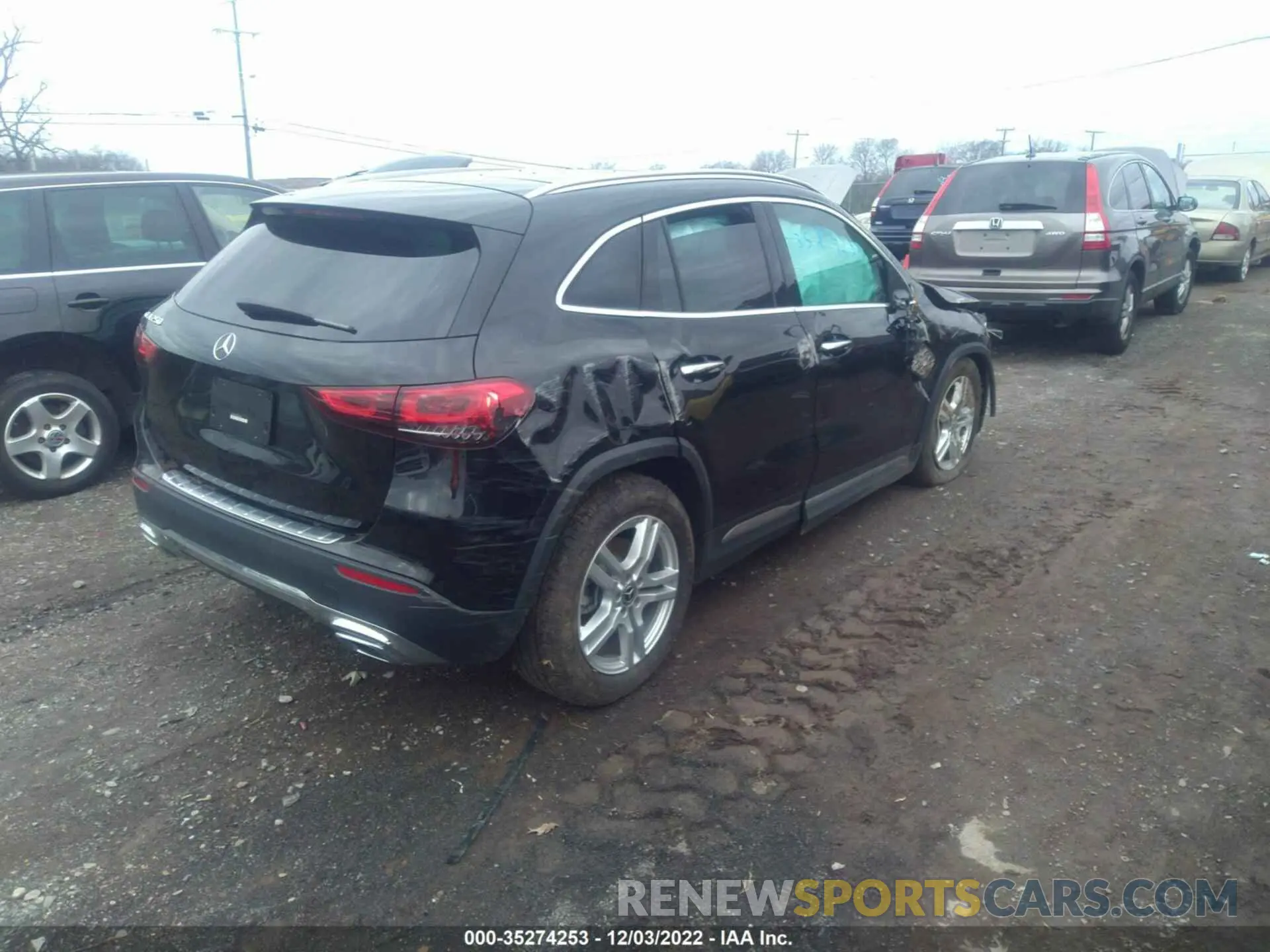 4 Photograph of a damaged car W1N4N4GB5NJ383803 MERCEDES-BENZ GLA 2022