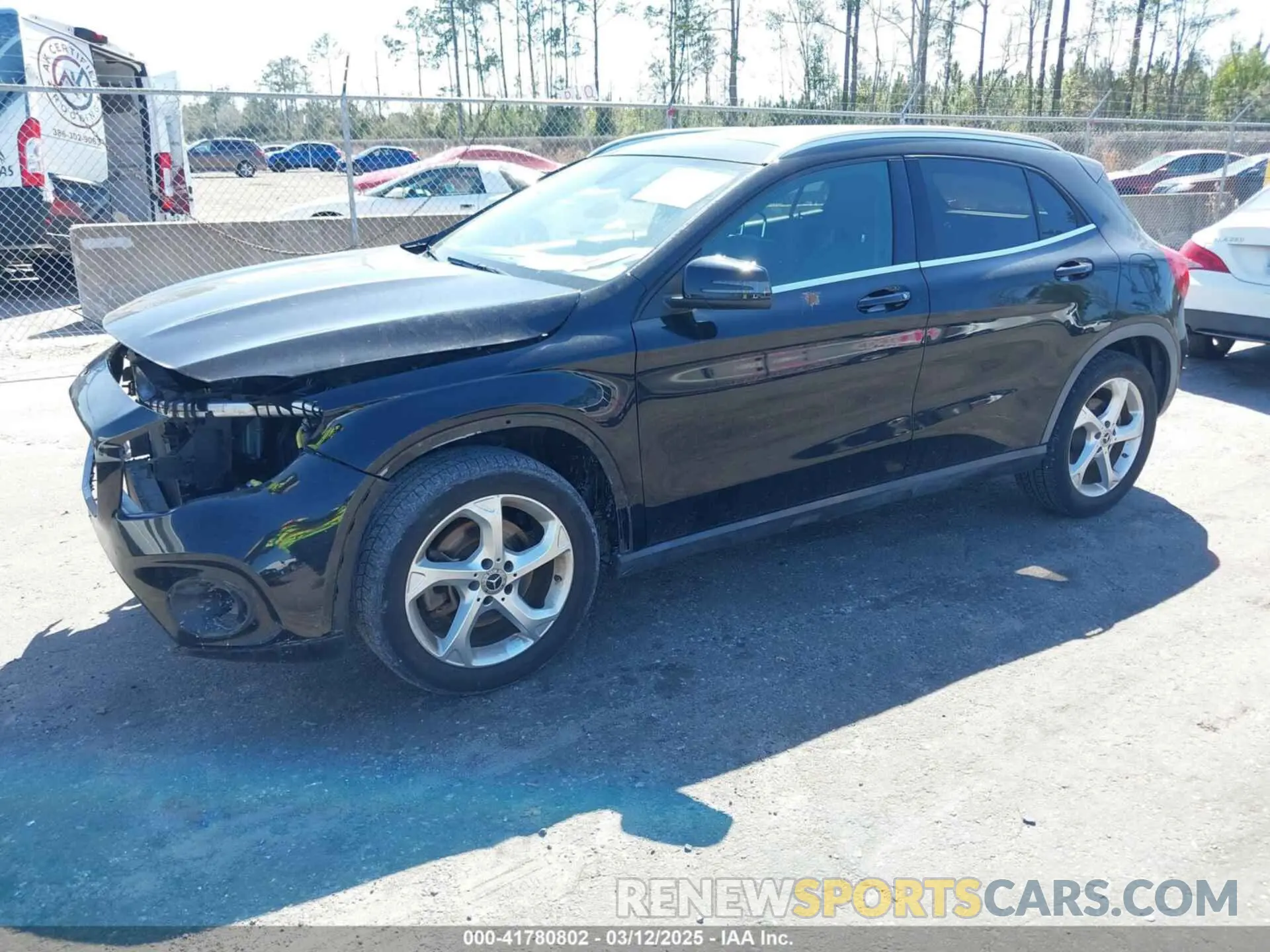 2 Фотография поврежденного автомобиля WDCTG4EB0KJ532883 MERCEDES-BENZ GLA 250 2019