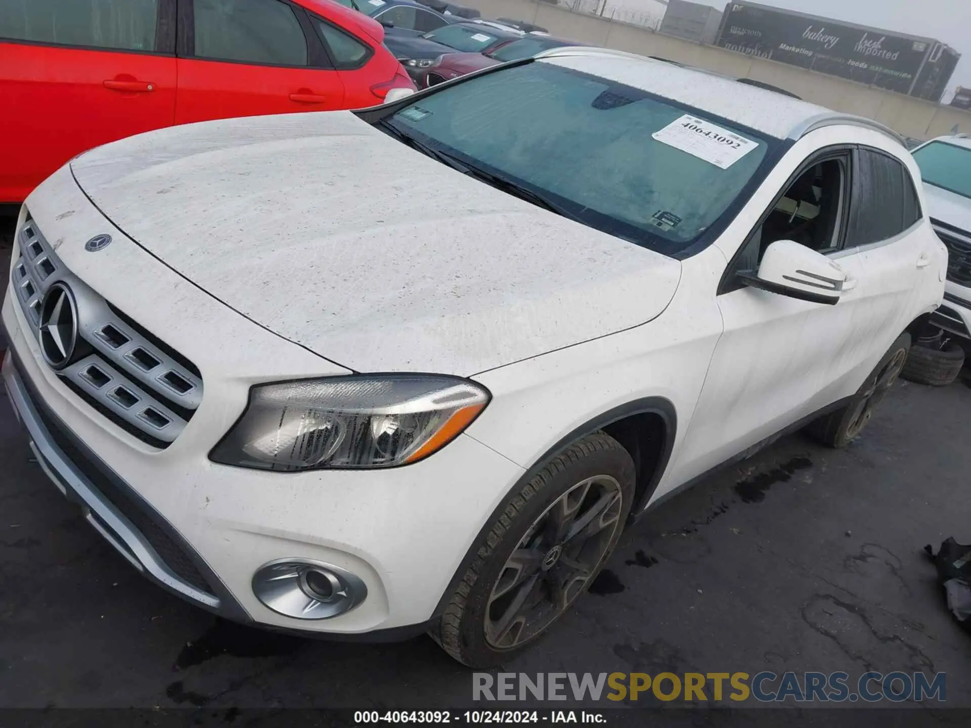 2 Фотография поврежденного автомобиля WDCTG4EB2KJ579204 MERCEDES-BENZ GLA 250 2019