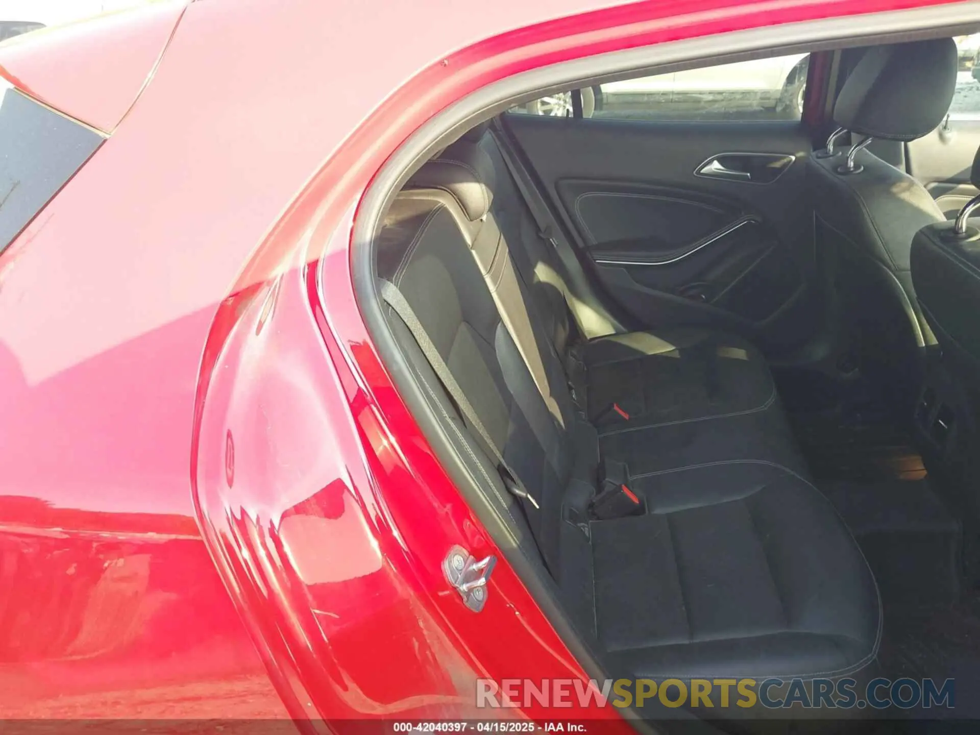 8 Фотография поврежденного автомобиля WDCTG4EB4KU019036 MERCEDES-BENZ GLA 250 2019