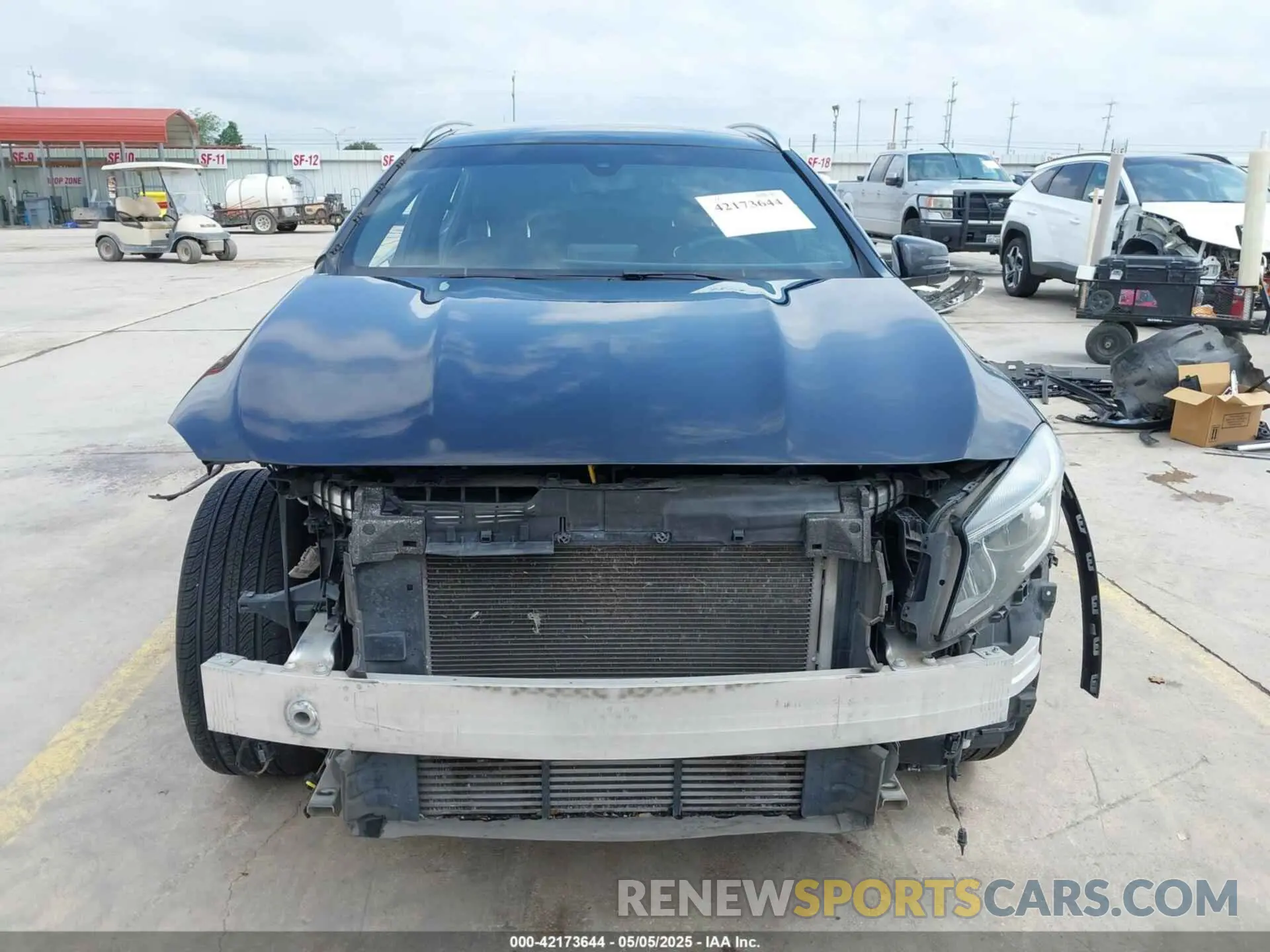 13 Фотография поврежденного автомобиля WDCTG4EB5KJ549100 MERCEDES-BENZ GLA 250 2019