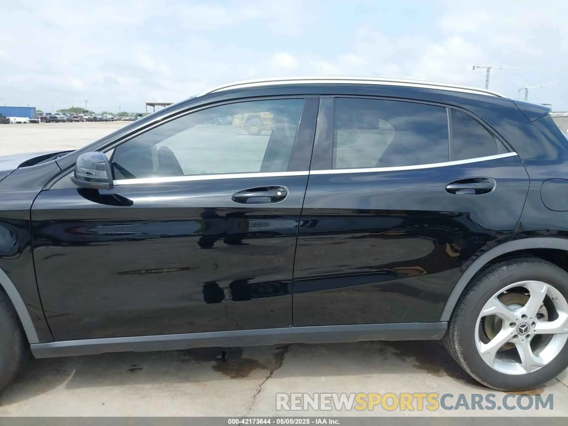15 Фотография поврежденного автомобиля WDCTG4EB5KJ549100 MERCEDES-BENZ GLA 250 2019