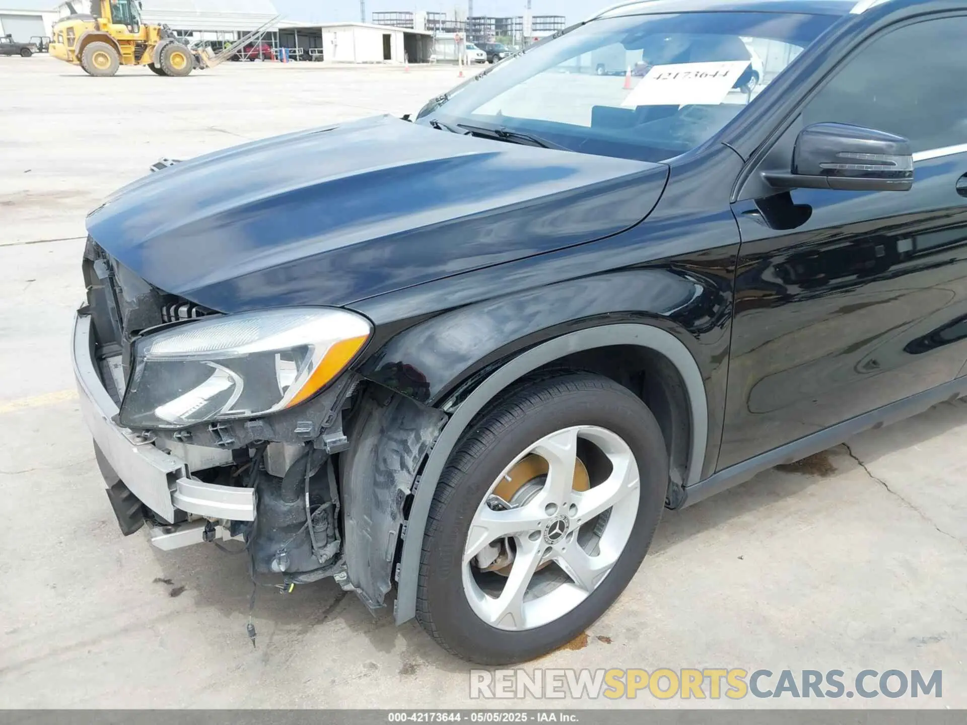 18 Фотография поврежденного автомобиля WDCTG4EB5KJ549100 MERCEDES-BENZ GLA 250 2019