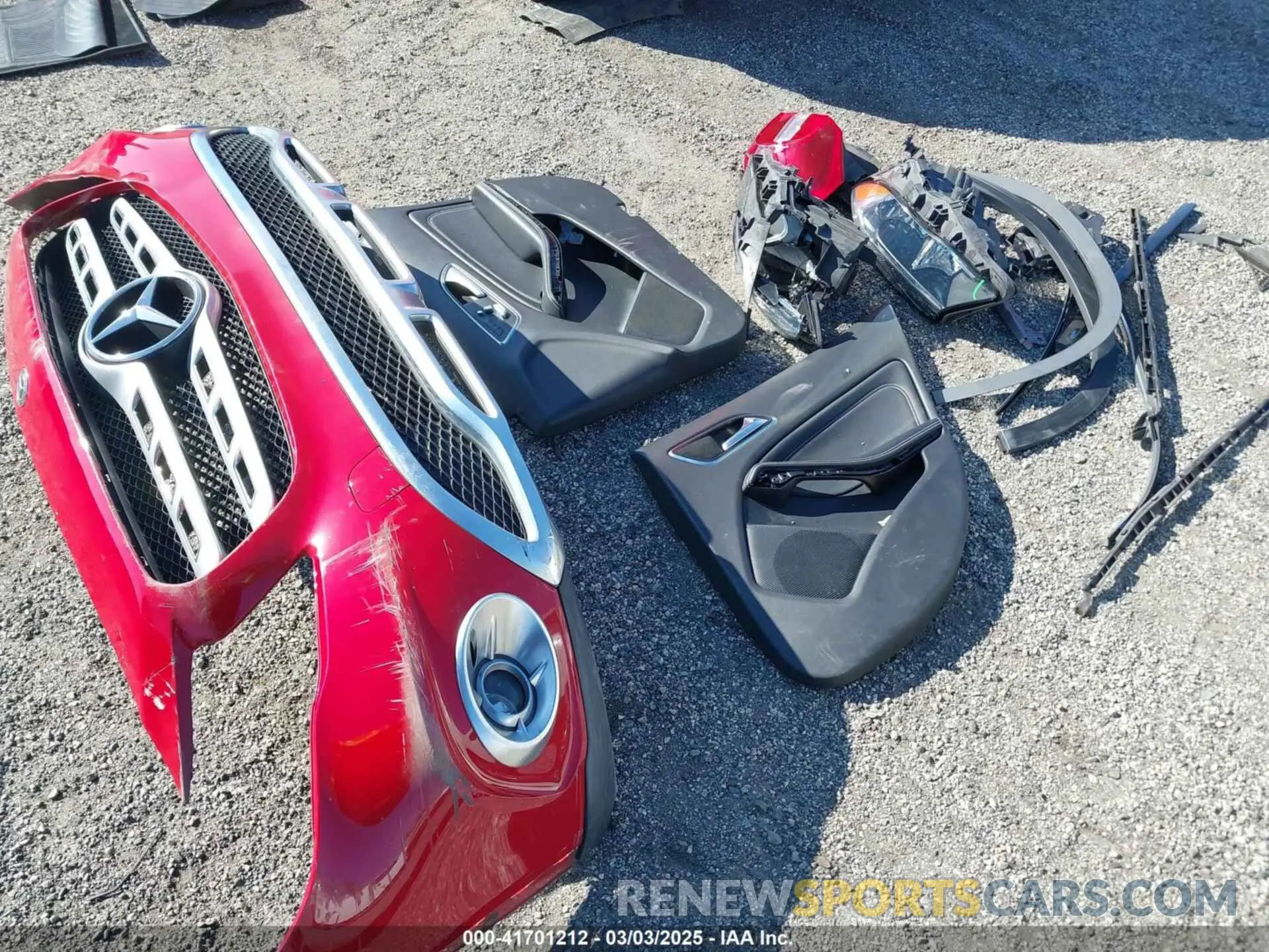 12 Photograph of a damaged car WDCTG4GB0KJ618482 MERCEDES-BENZ GLA 250 2019