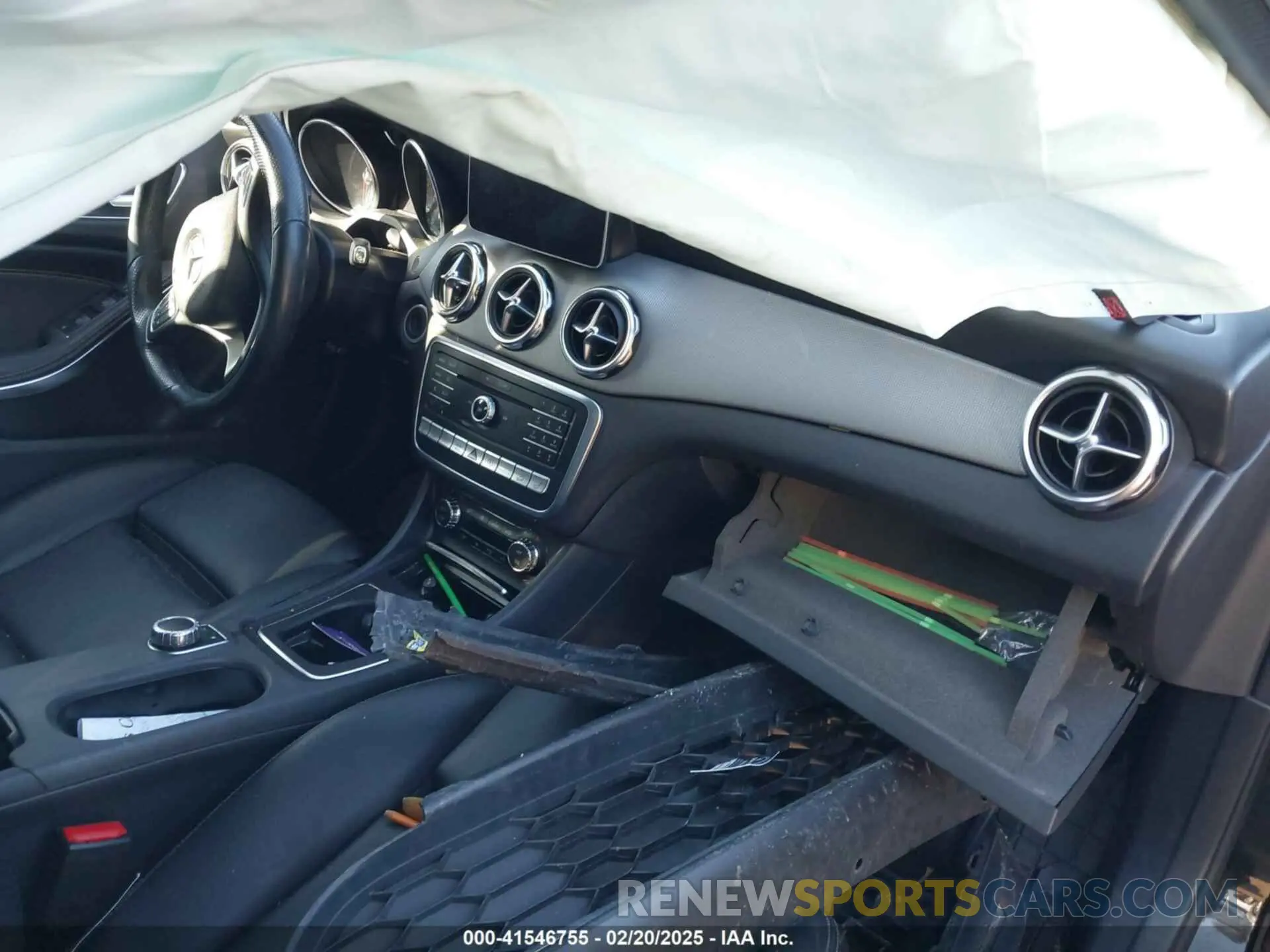 5 Photograph of a damaged car WDCTG4GB1KU019119 MERCEDES-BENZ GLA 250 2019