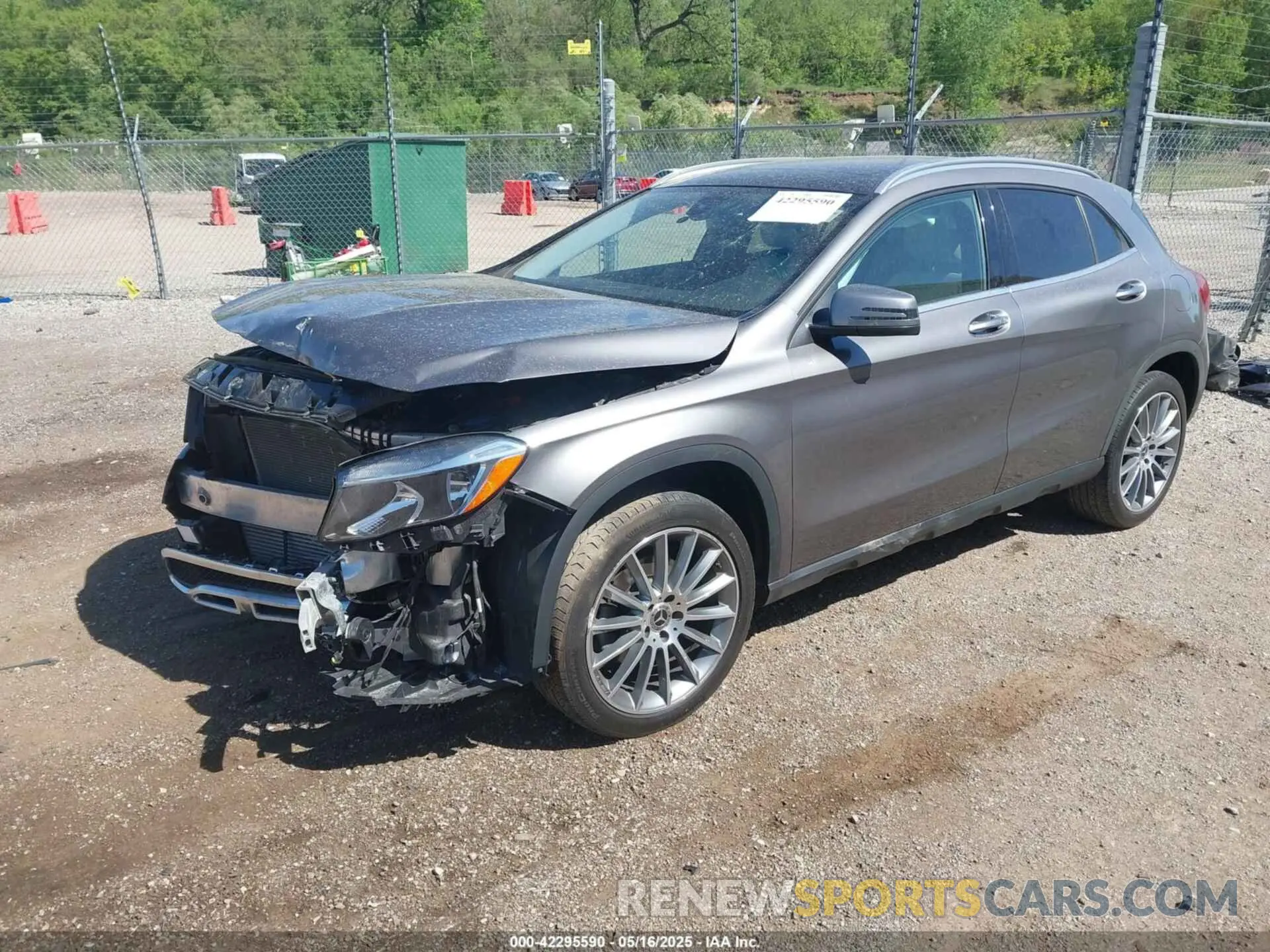 2 Photograph of a damaged car WDCTG4GB5KJ543682 MERCEDES-BENZ GLA 250 2019