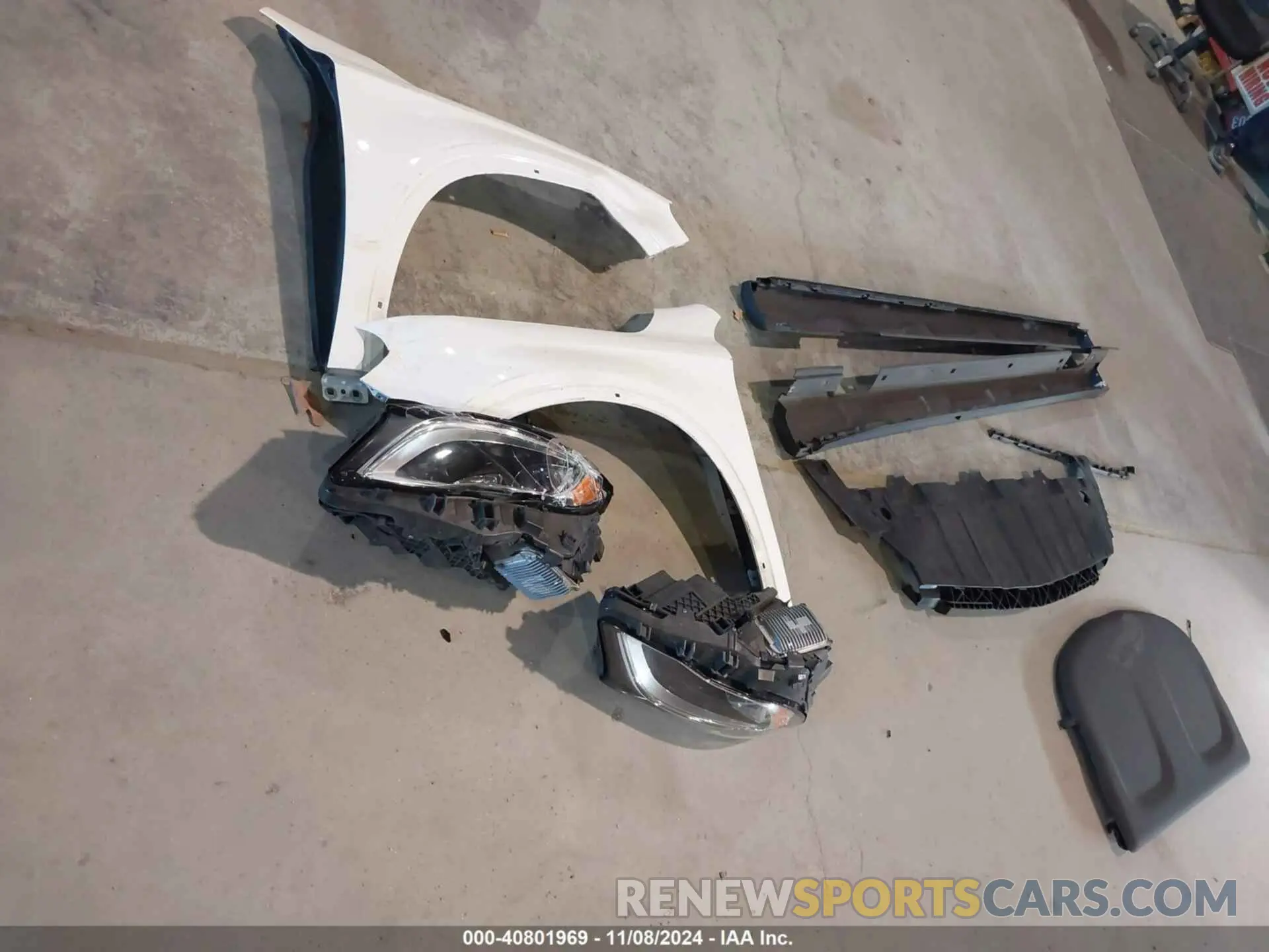 12 Photograph of a damaged car WDCTG4GB9KU010250 MERCEDES-BENZ GLA 250 2019