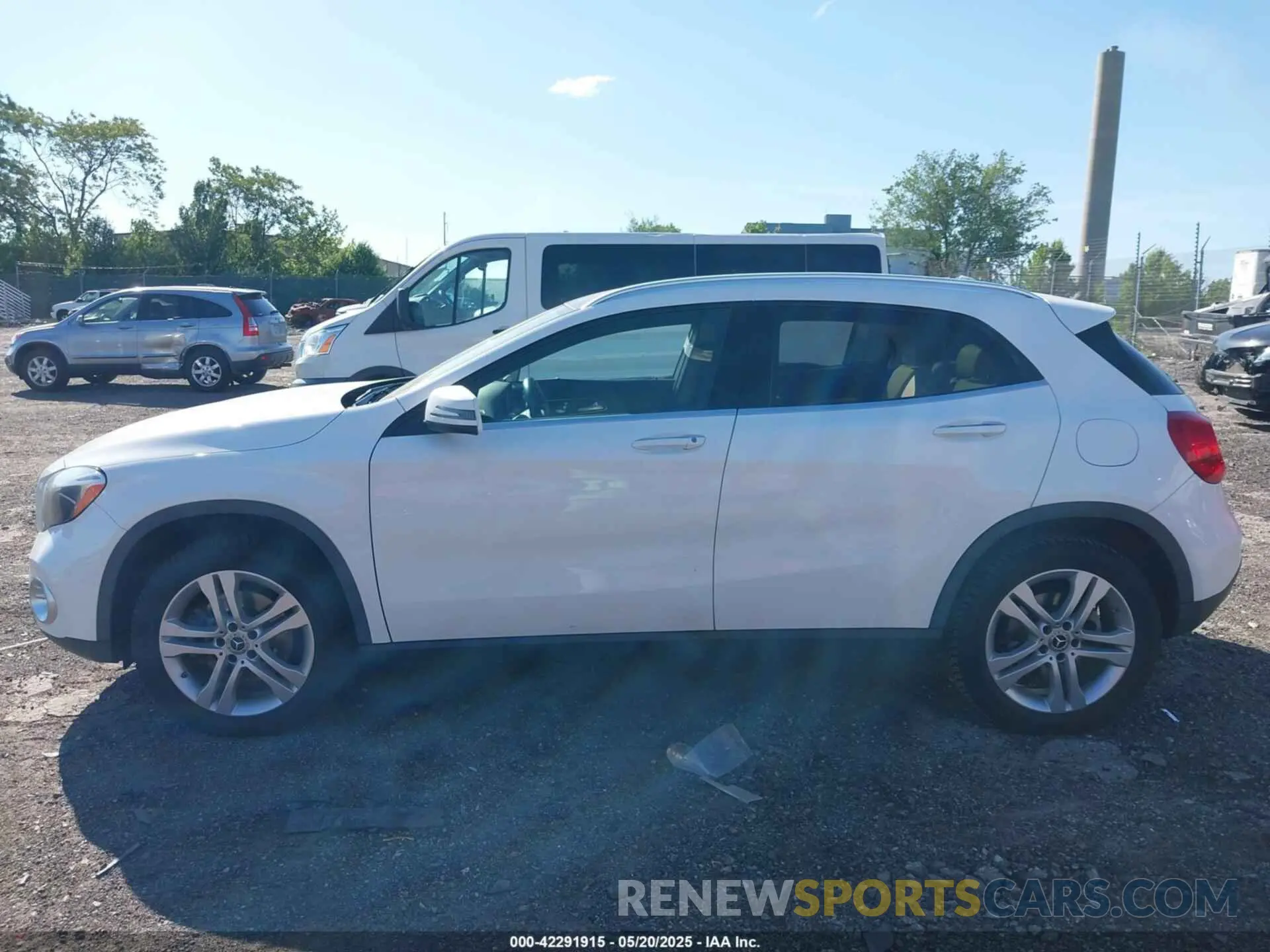 13 Фотография поврежденного автомобиля WDCTG4GBXKU003890 MERCEDES-BENZ GLA 250 2019