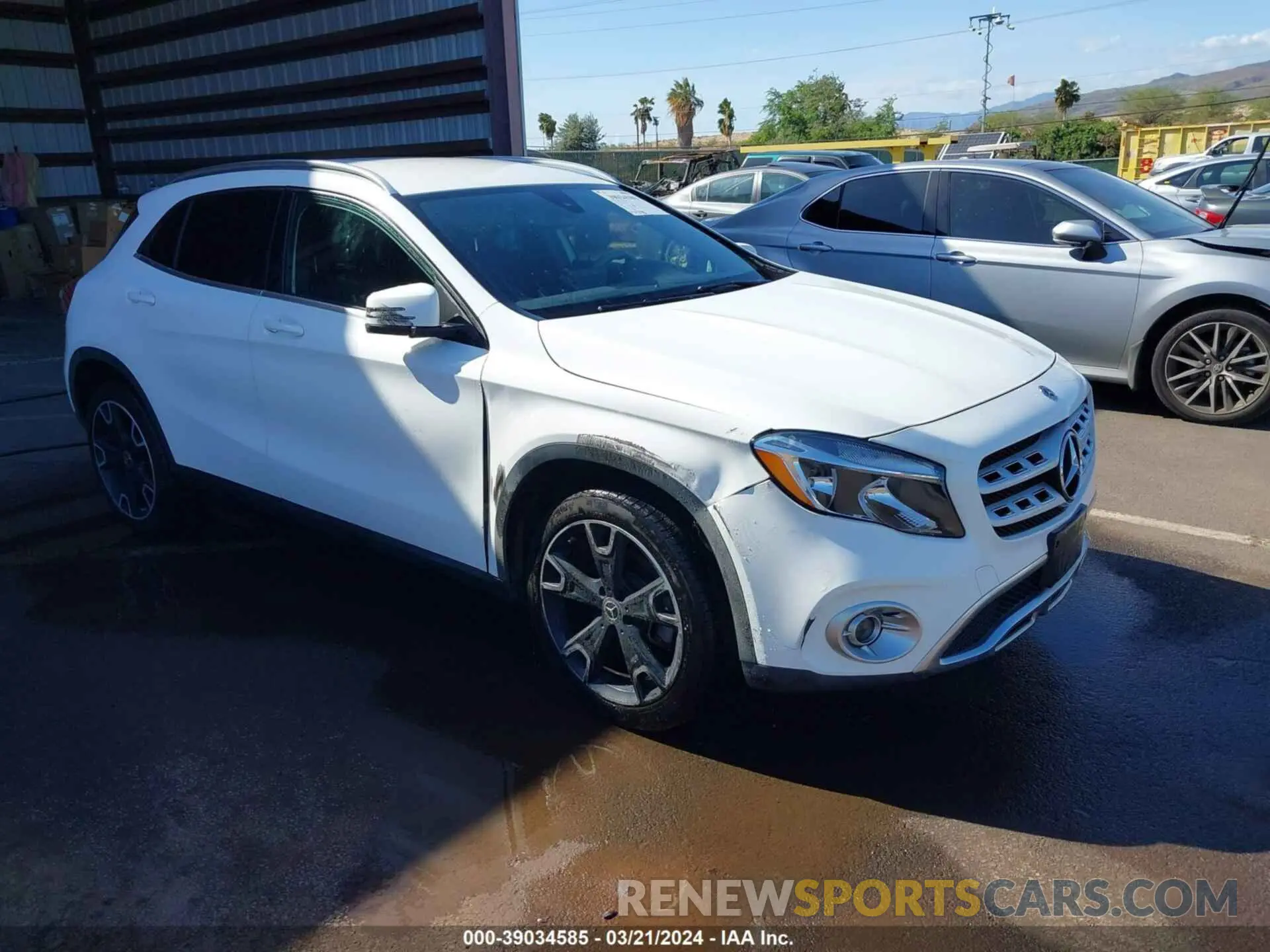 1 Photograph of a damaged car WDCTG4EB9LJ656894 MERCEDES-BENZ GLA 250 2020
