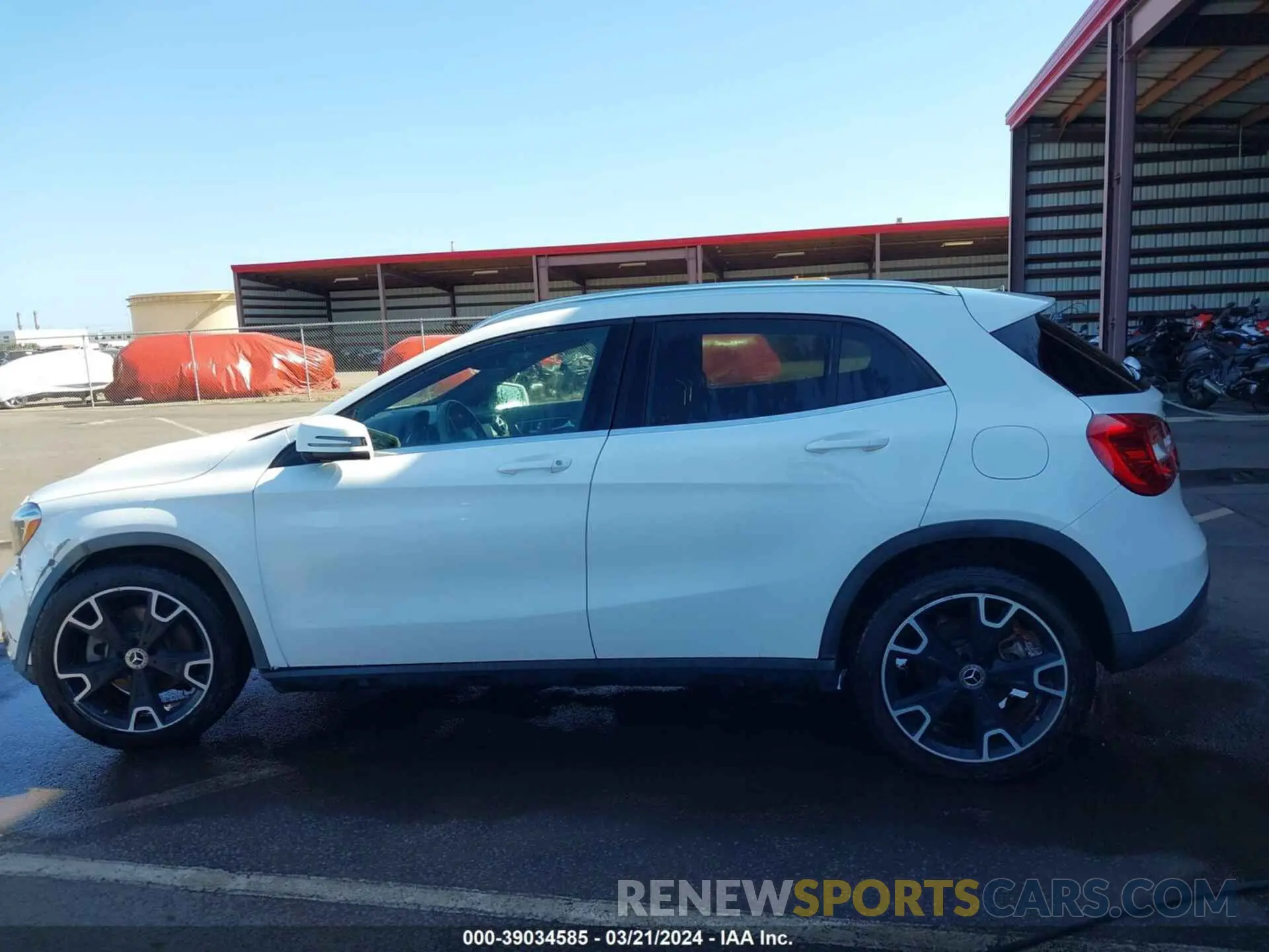 14 Photograph of a damaged car WDCTG4EB9LJ656894 MERCEDES-BENZ GLA 250 2020