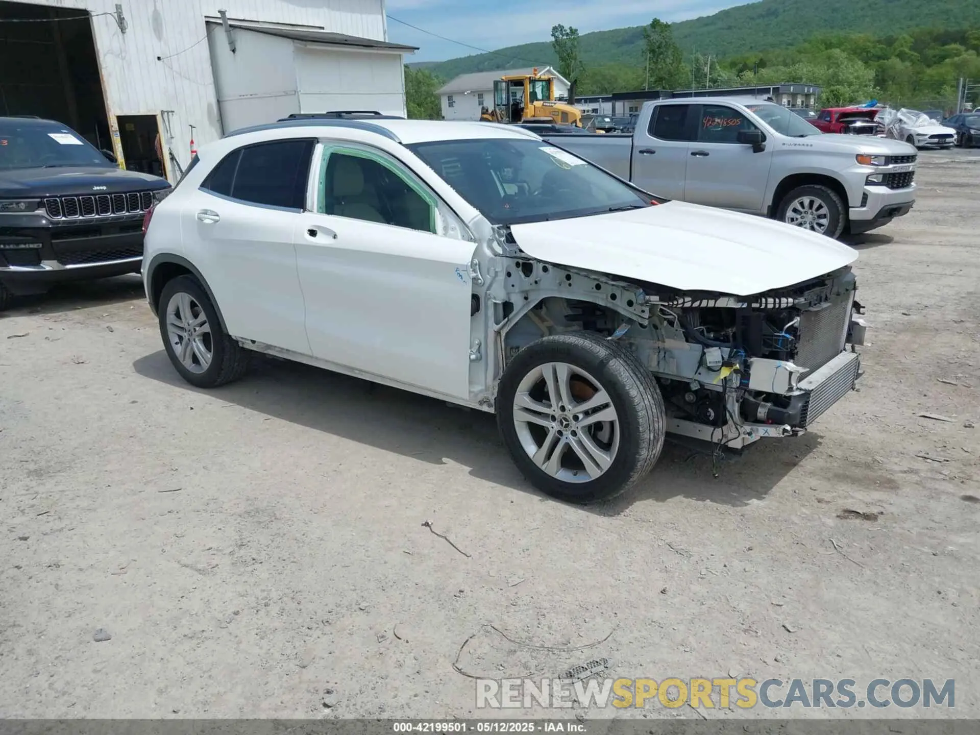 1 Фотография поврежденного автомобиля WDCTG4GB0LU026595 MERCEDES-BENZ GLA 250 2020