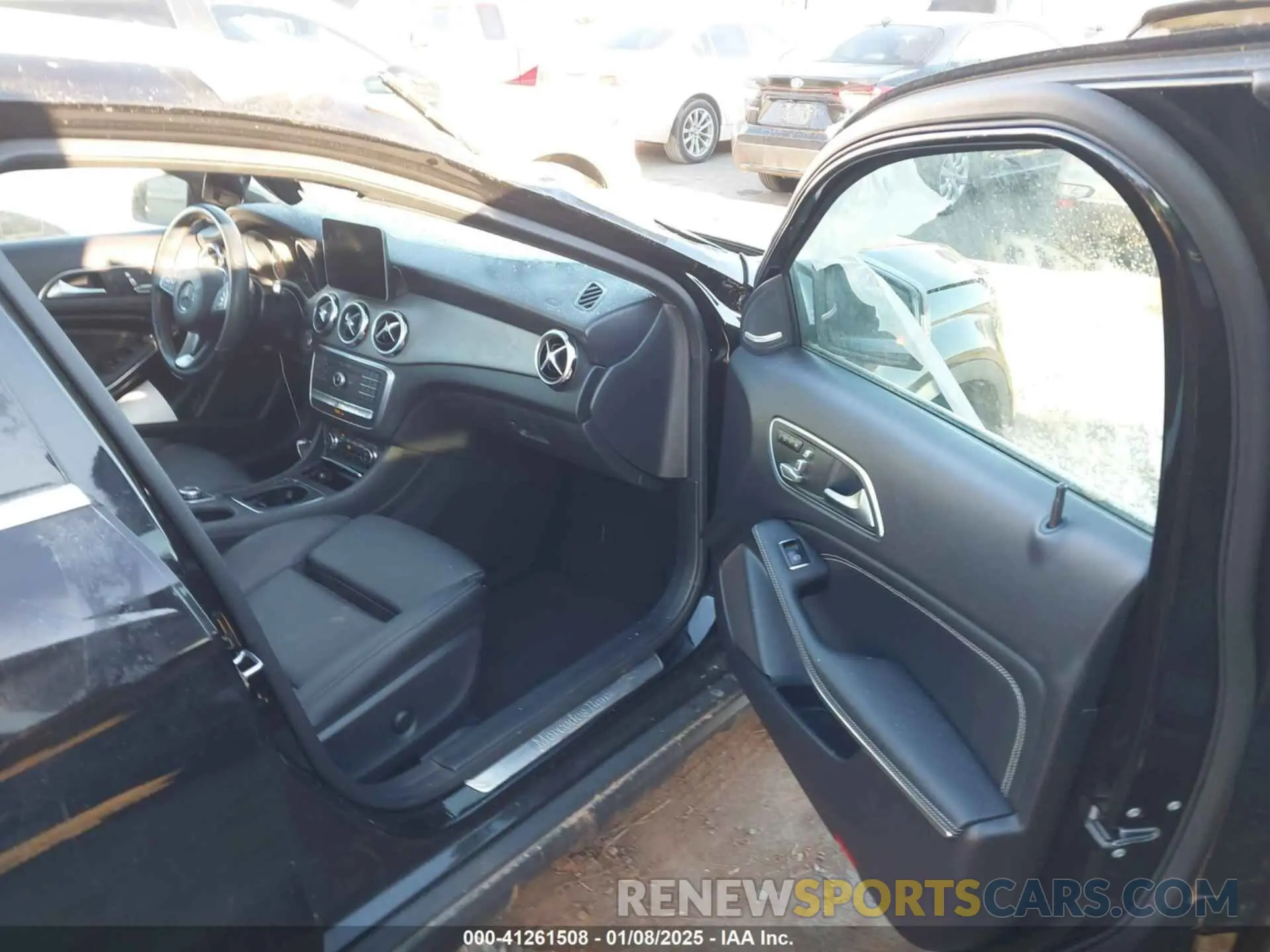 5 Фотография поврежденного автомобиля WDCTG4GB5LU027676 MERCEDES-BENZ GLA 250 2020