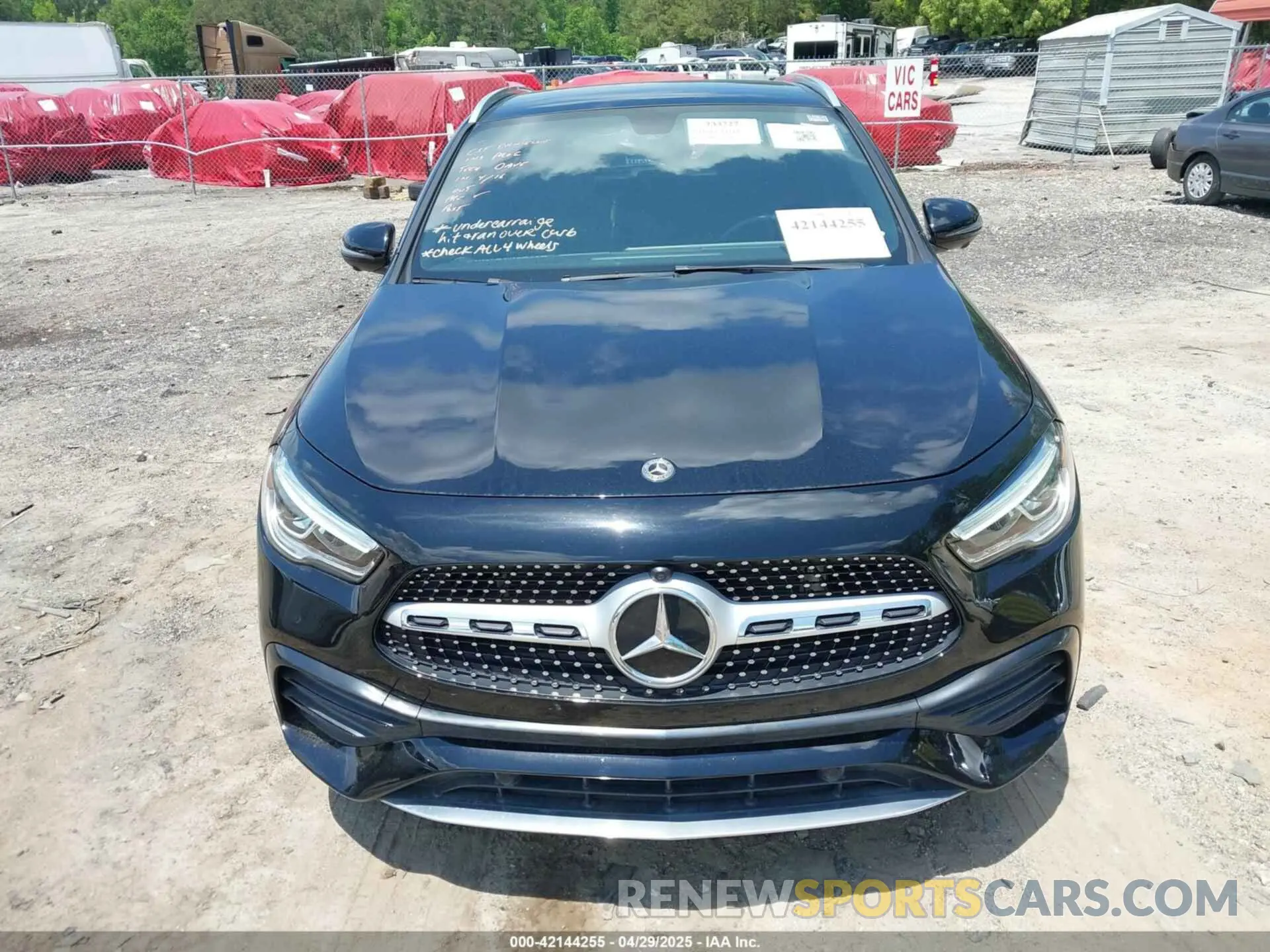 12 Photograph of a damaged car W1N4N4GB4MJ138151 MERCEDES-BENZ GLA 250 2021