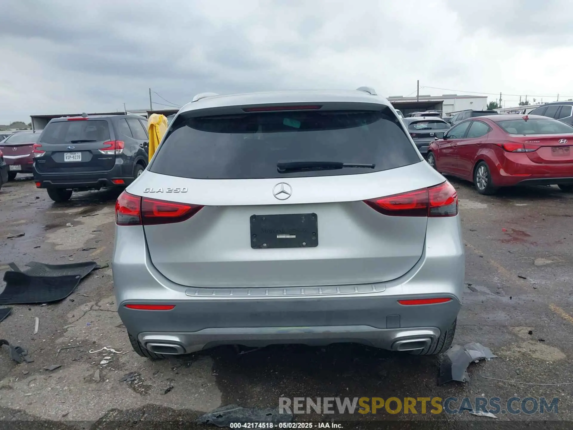 16 Photograph of a damaged car W1N4N4GB5MJ202097 MERCEDES-BENZ GLA 250 2021