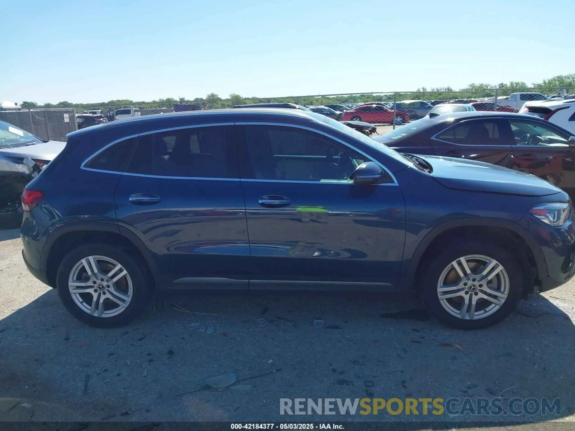 13 Photograph of a damaged car W1N4N4GB9MJ168794 MERCEDES-BENZ GLA 250 2021