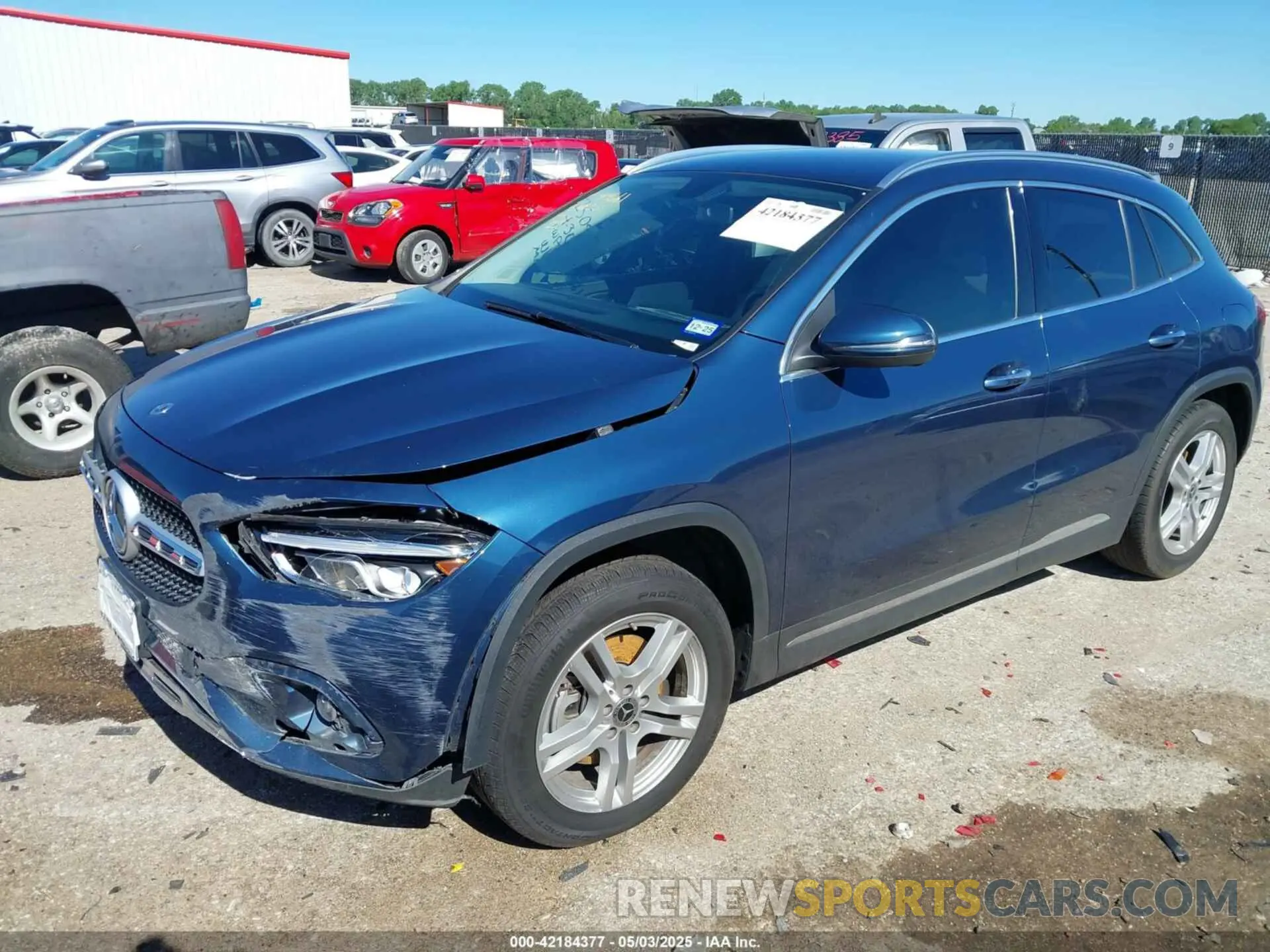 2 Photograph of a damaged car W1N4N4GB9MJ168794 MERCEDES-BENZ GLA 250 2021