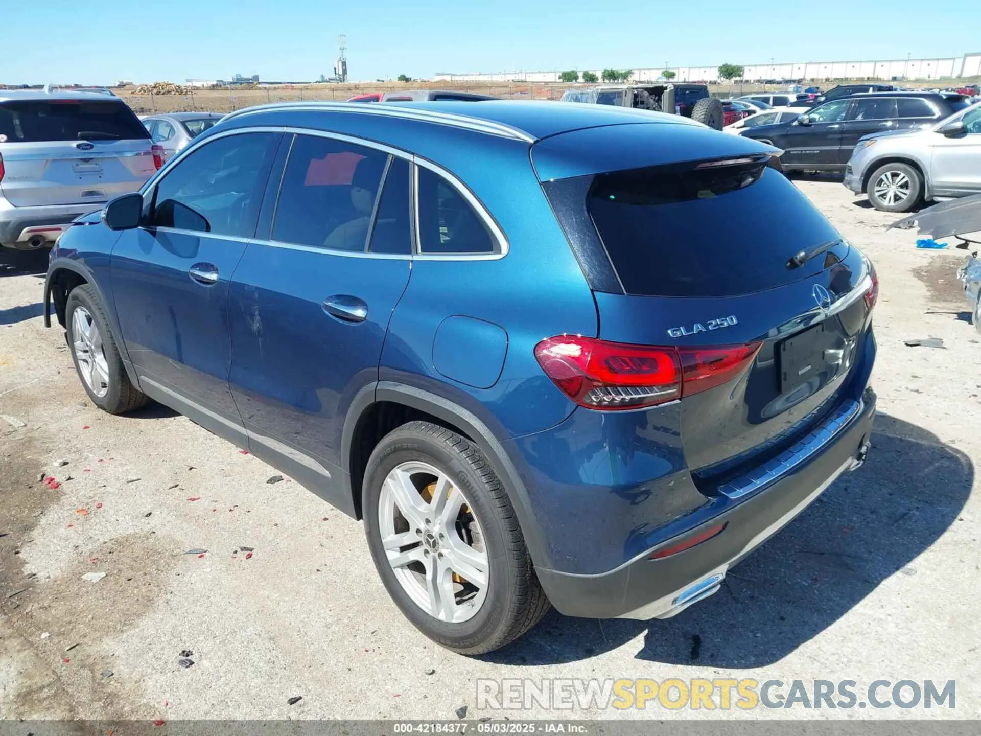 3 Photograph of a damaged car W1N4N4GB9MJ168794 MERCEDES-BENZ GLA 250 2021