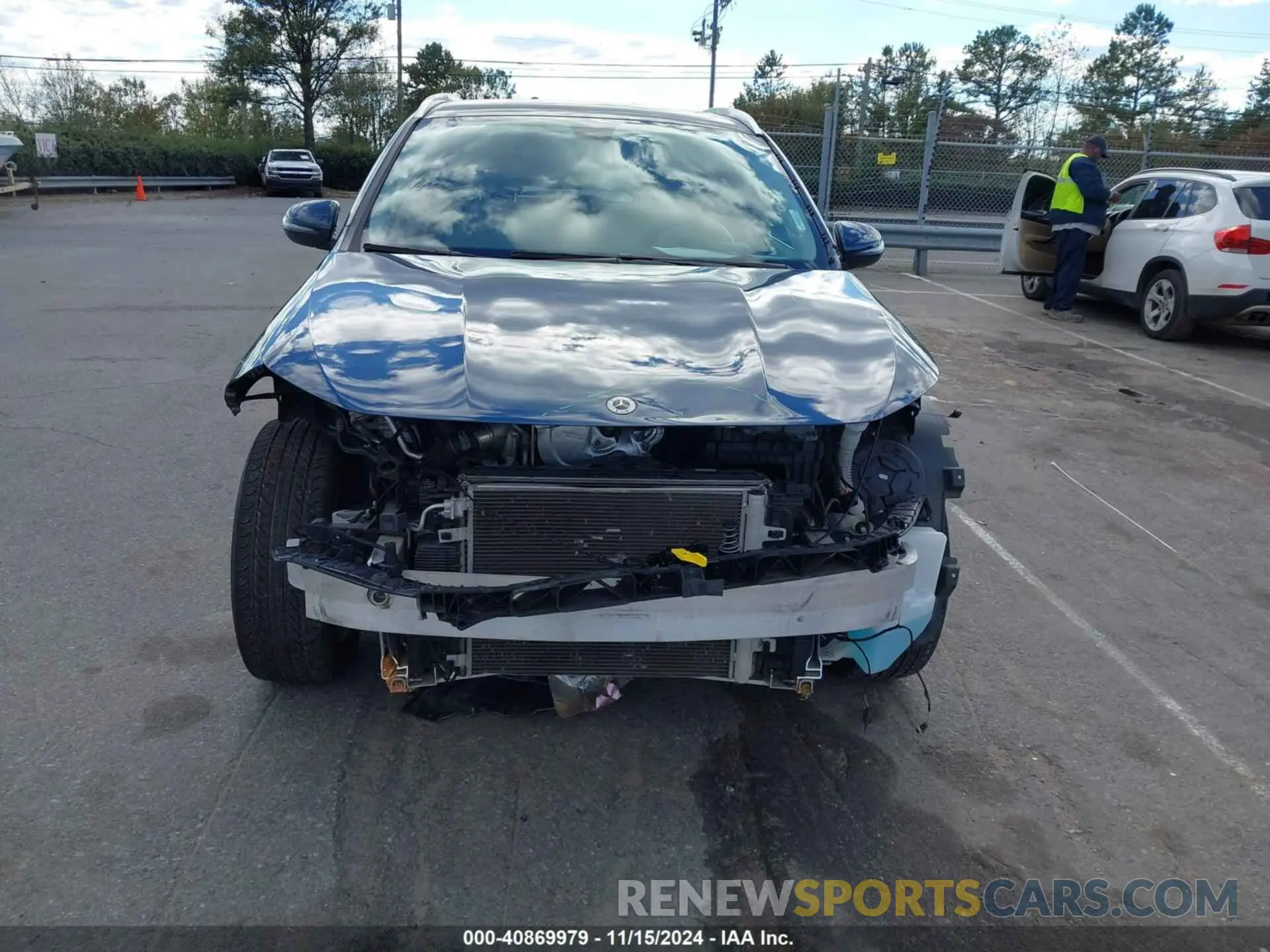 12 Photograph of a damaged car W1N4N4GBXMJ198905 MERCEDES-BENZ GLA 250 2021