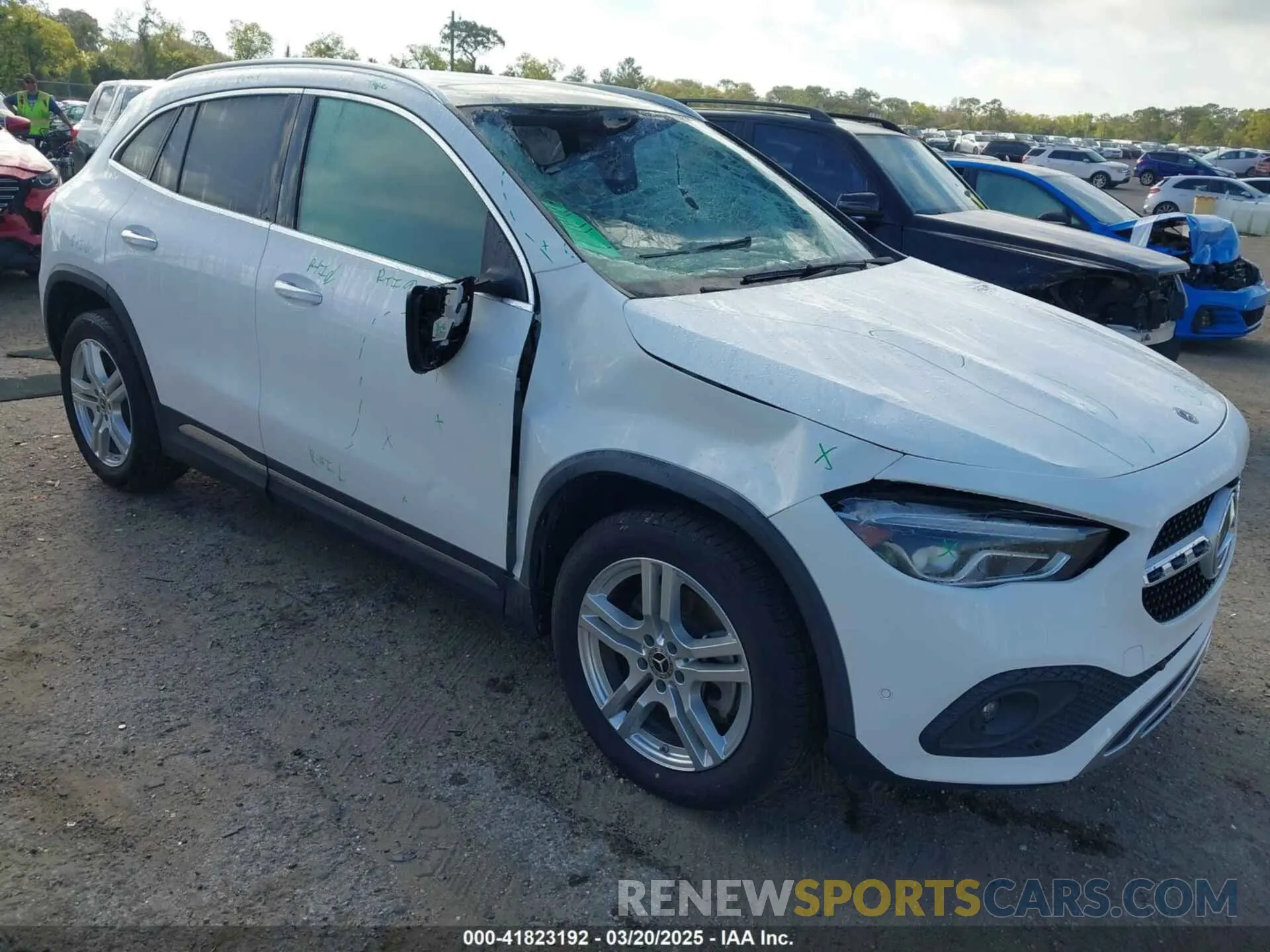 1 Фотография поврежденного автомобиля W1N4N4HB0MJ112144 MERCEDES-BENZ GLA 250 2021