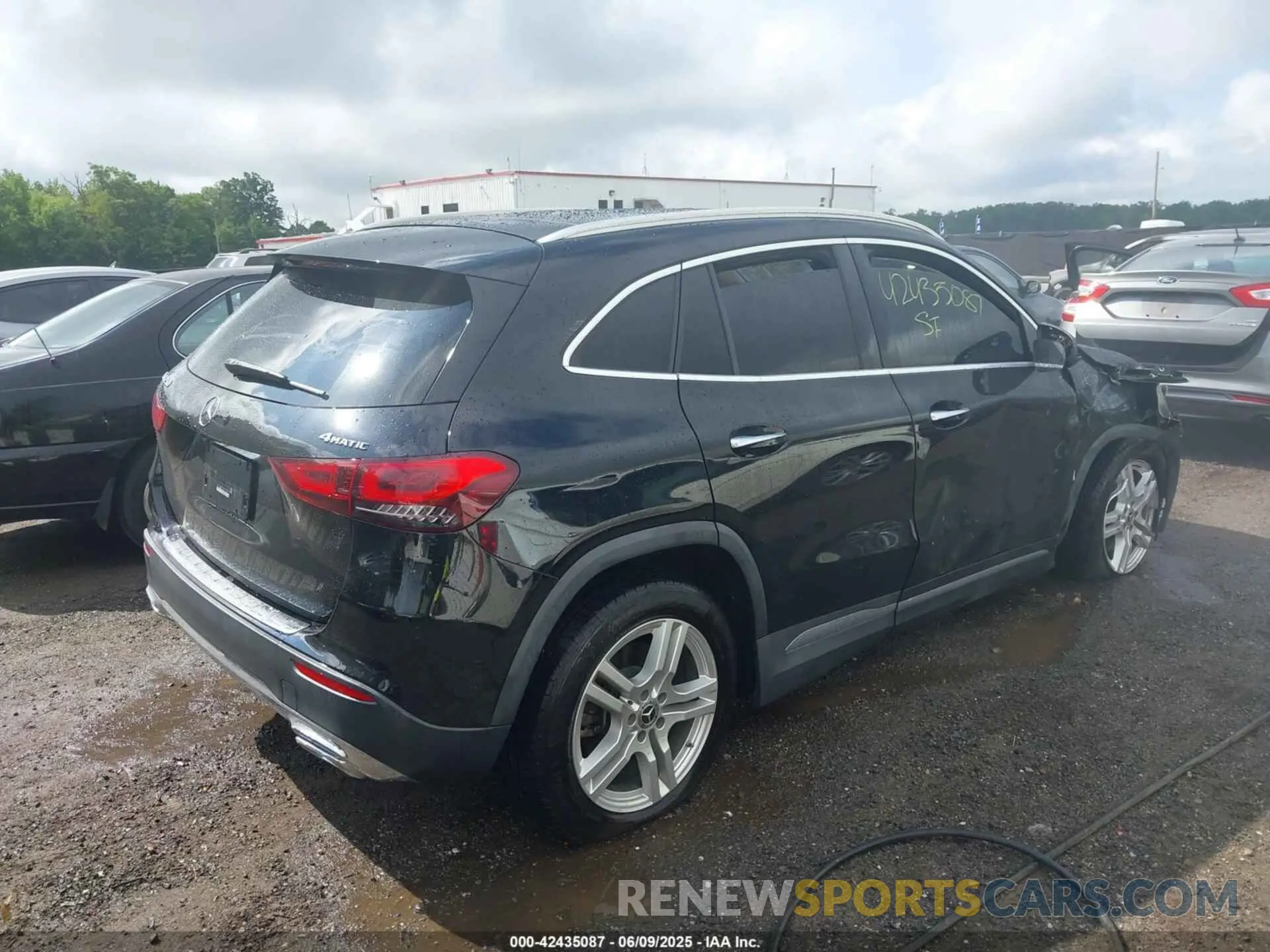 4 Фотография поврежденного автомобиля W1N4N4HB2MJ274406 MERCEDES-BENZ GLA 250 2021