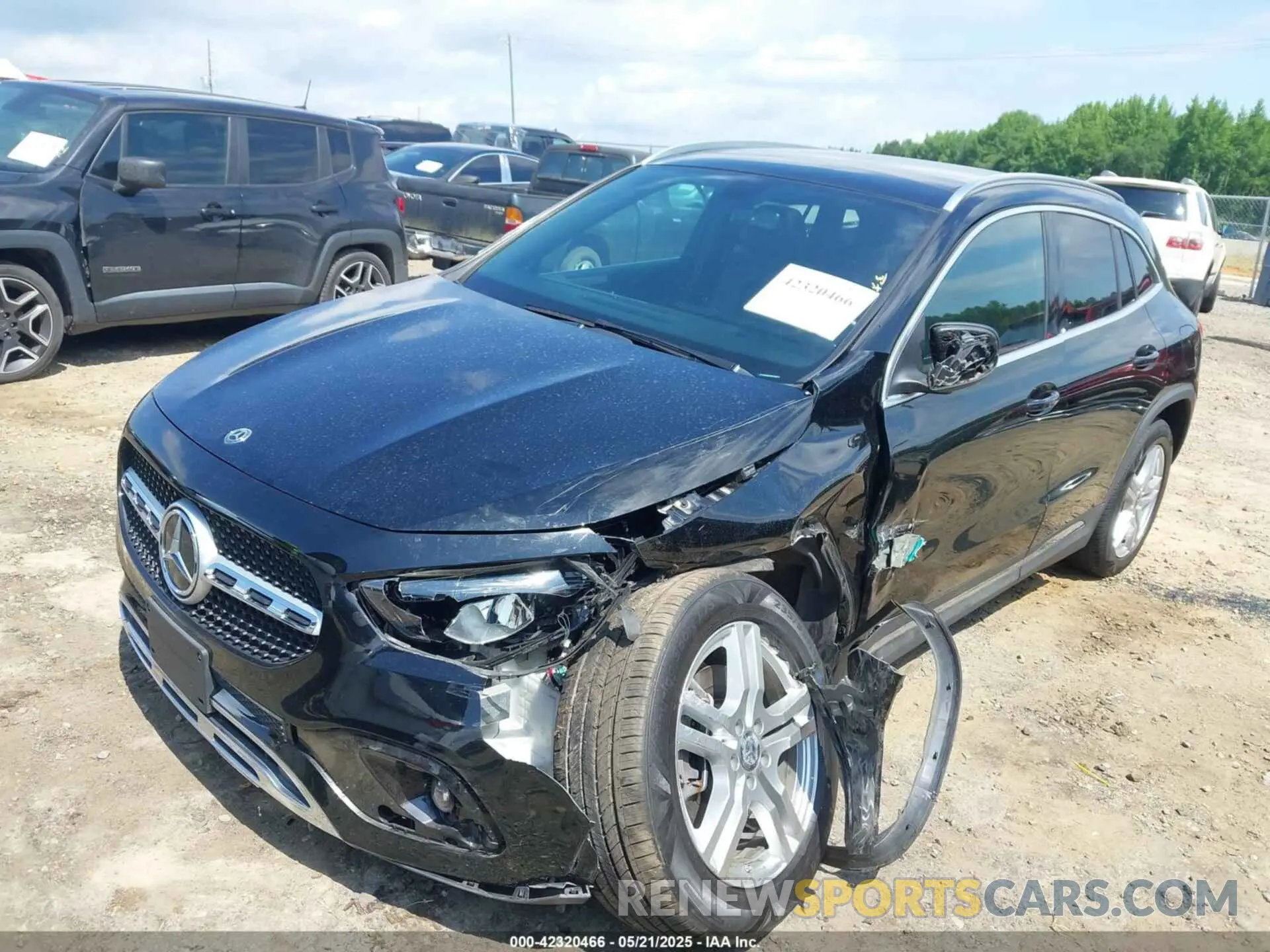 2 Photograph of a damaged car W1N4N4HB3MJ153870 MERCEDES-BENZ GLA 250 2021
