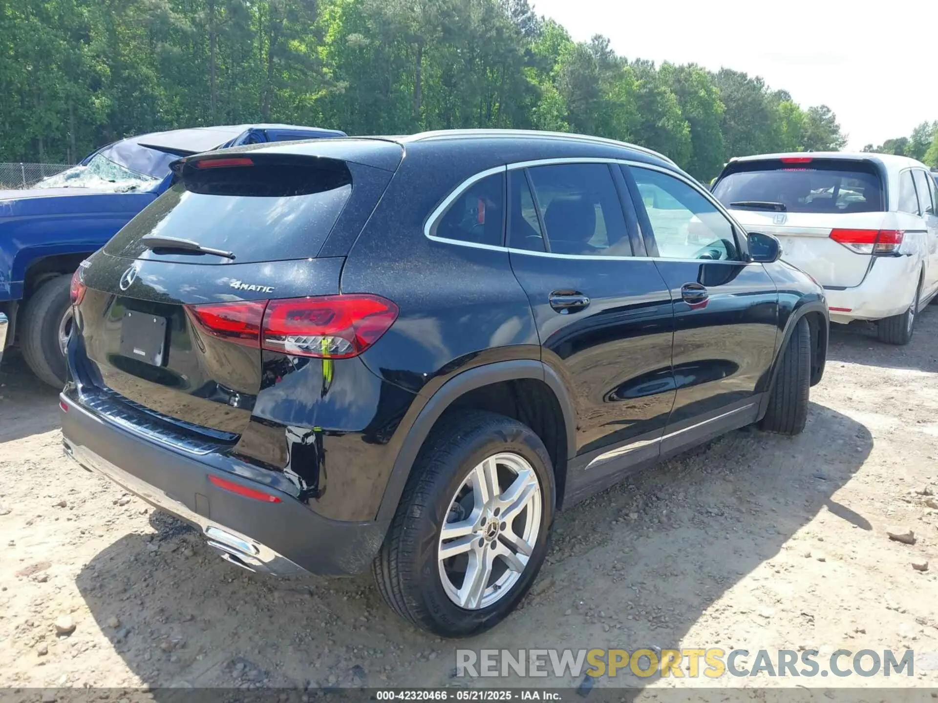 4 Photograph of a damaged car W1N4N4HB3MJ153870 MERCEDES-BENZ GLA 250 2021