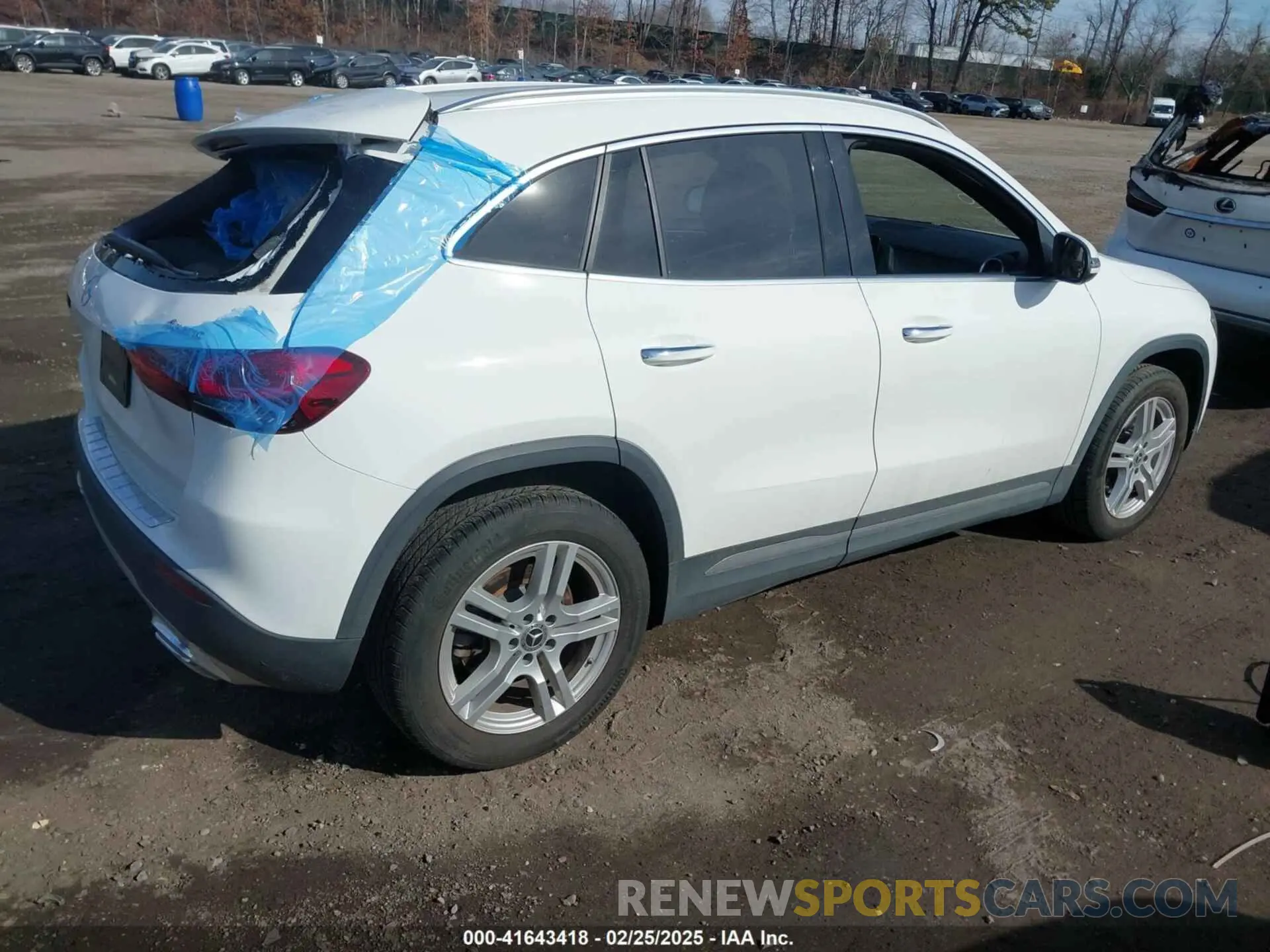 4 Фотография поврежденного автомобиля W1N4N4HB4MJ248695 MERCEDES-BENZ GLA 250 2021