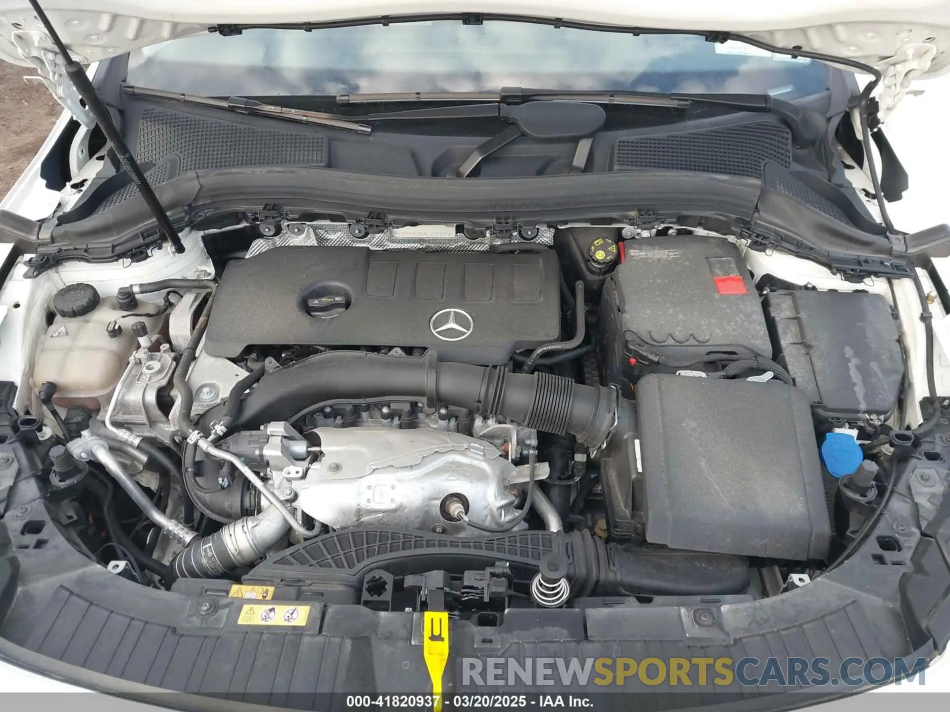 10 Photograph of a damaged car W1N4N4HB5MJ159105 MERCEDES-BENZ GLA 250 2021