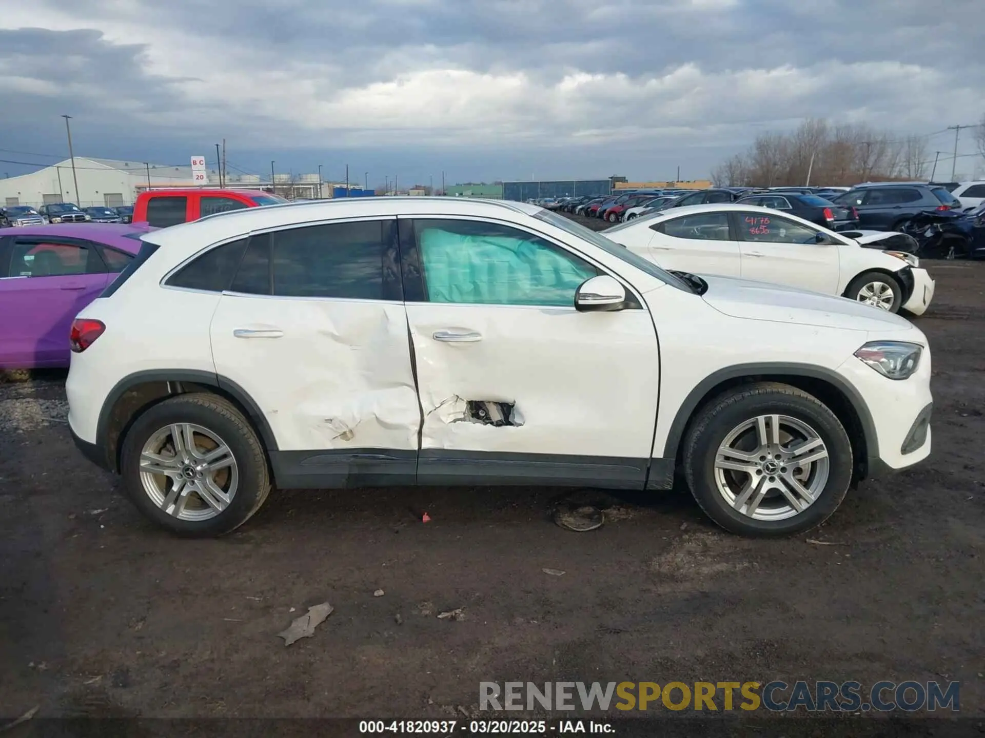 13 Photograph of a damaged car W1N4N4HB5MJ159105 MERCEDES-BENZ GLA 250 2021