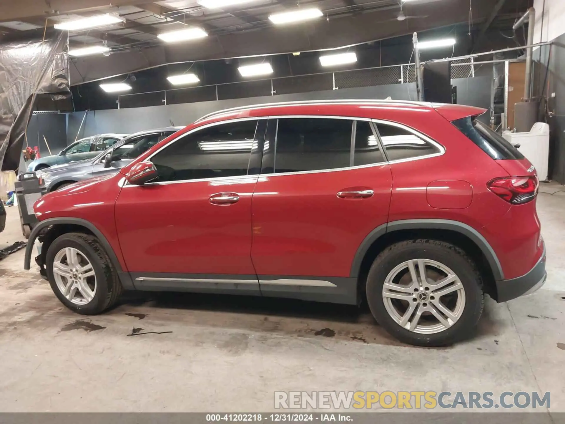 15 Photograph of a damaged car W1N4N4HB6MJ195045 MERCEDES-BENZ GLA 250 2021