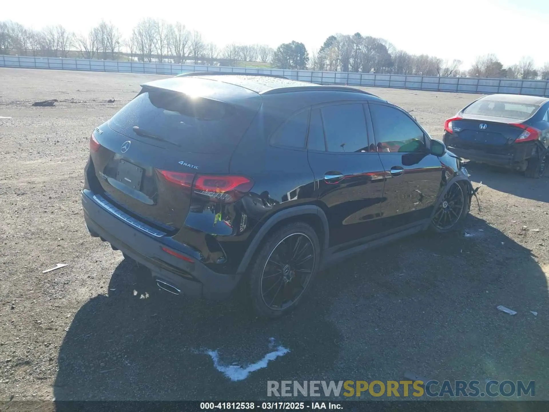 4 Photograph of a damaged car W1N4N4HB7MJ184961 MERCEDES-BENZ GLA 250 2021