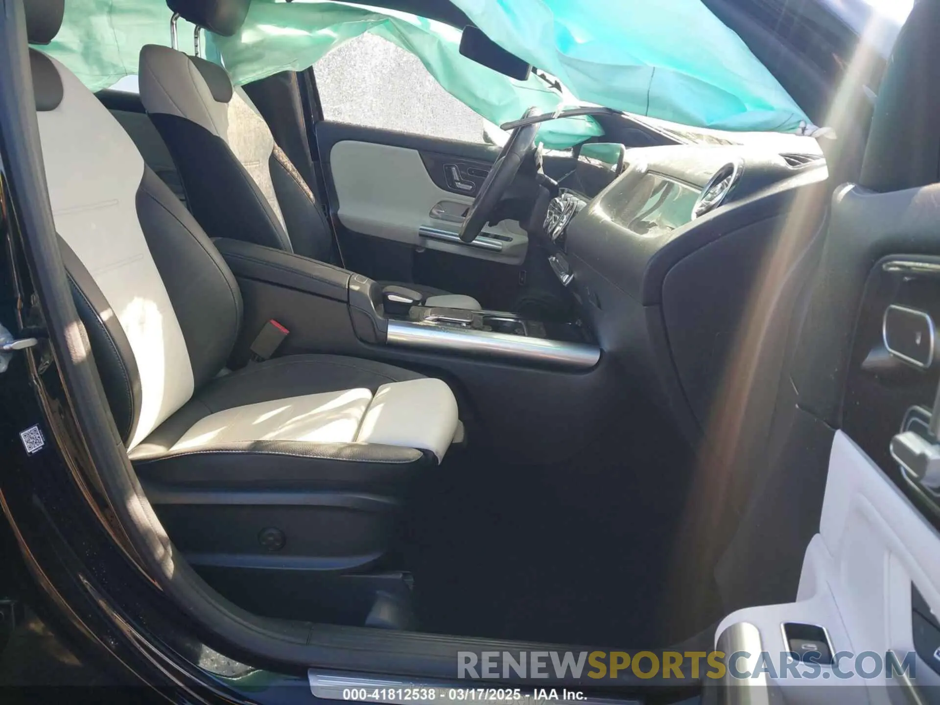 5 Photograph of a damaged car W1N4N4HB7MJ184961 MERCEDES-BENZ GLA 250 2021